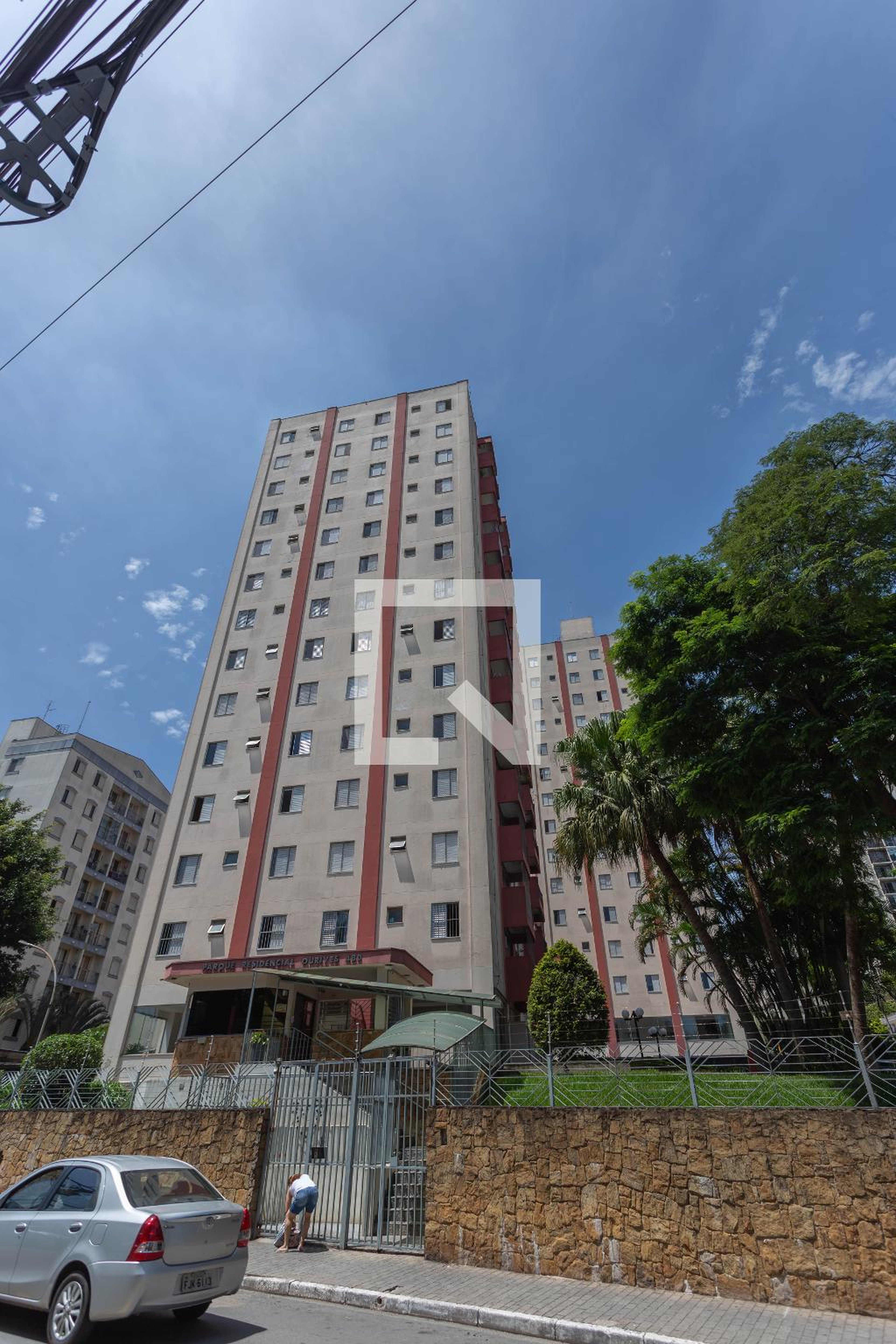 Fachada Condomínio em Avenida dos Ourives, 430