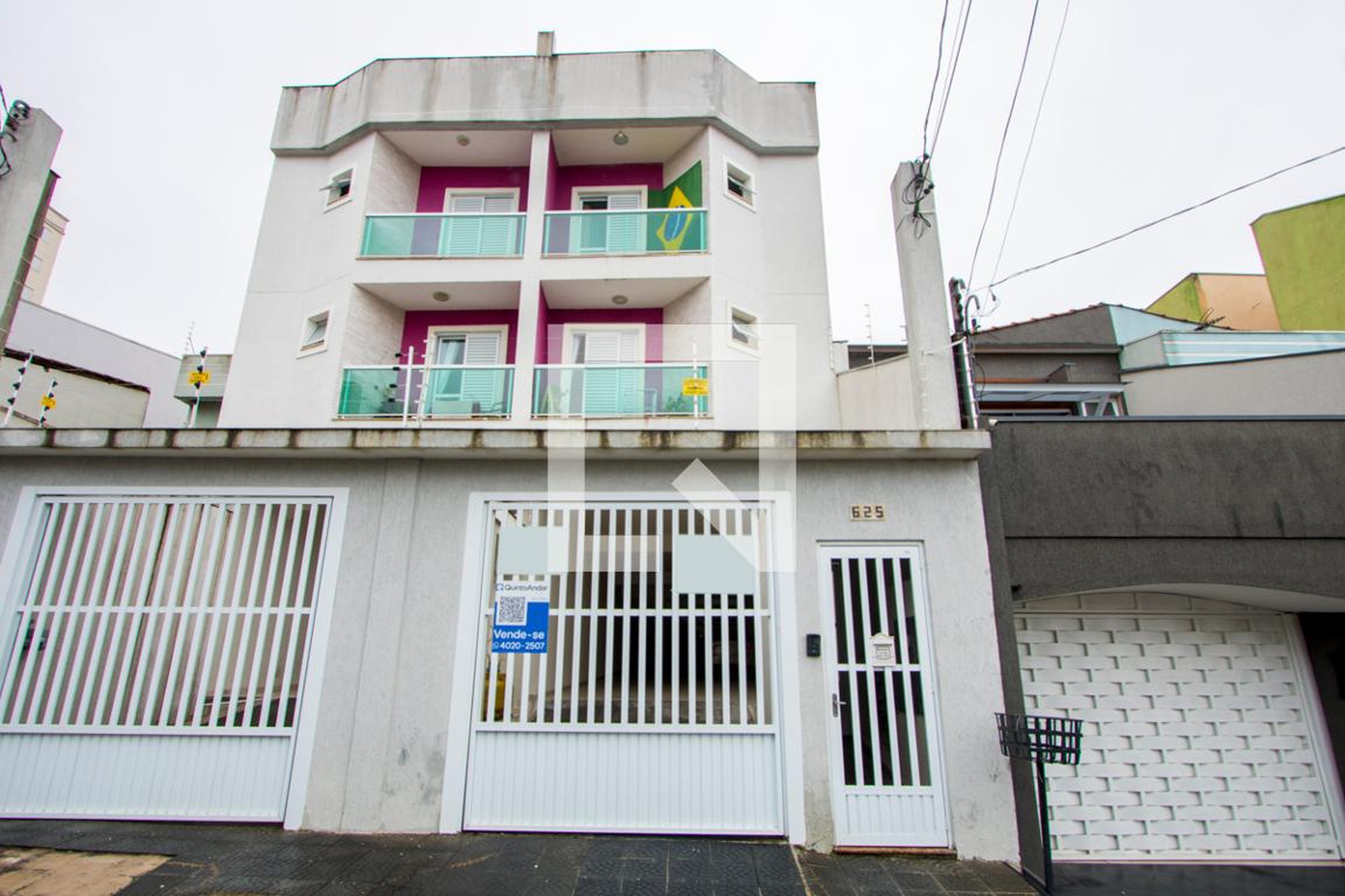 Fachada Condomínio em Rua Manicoré, 625