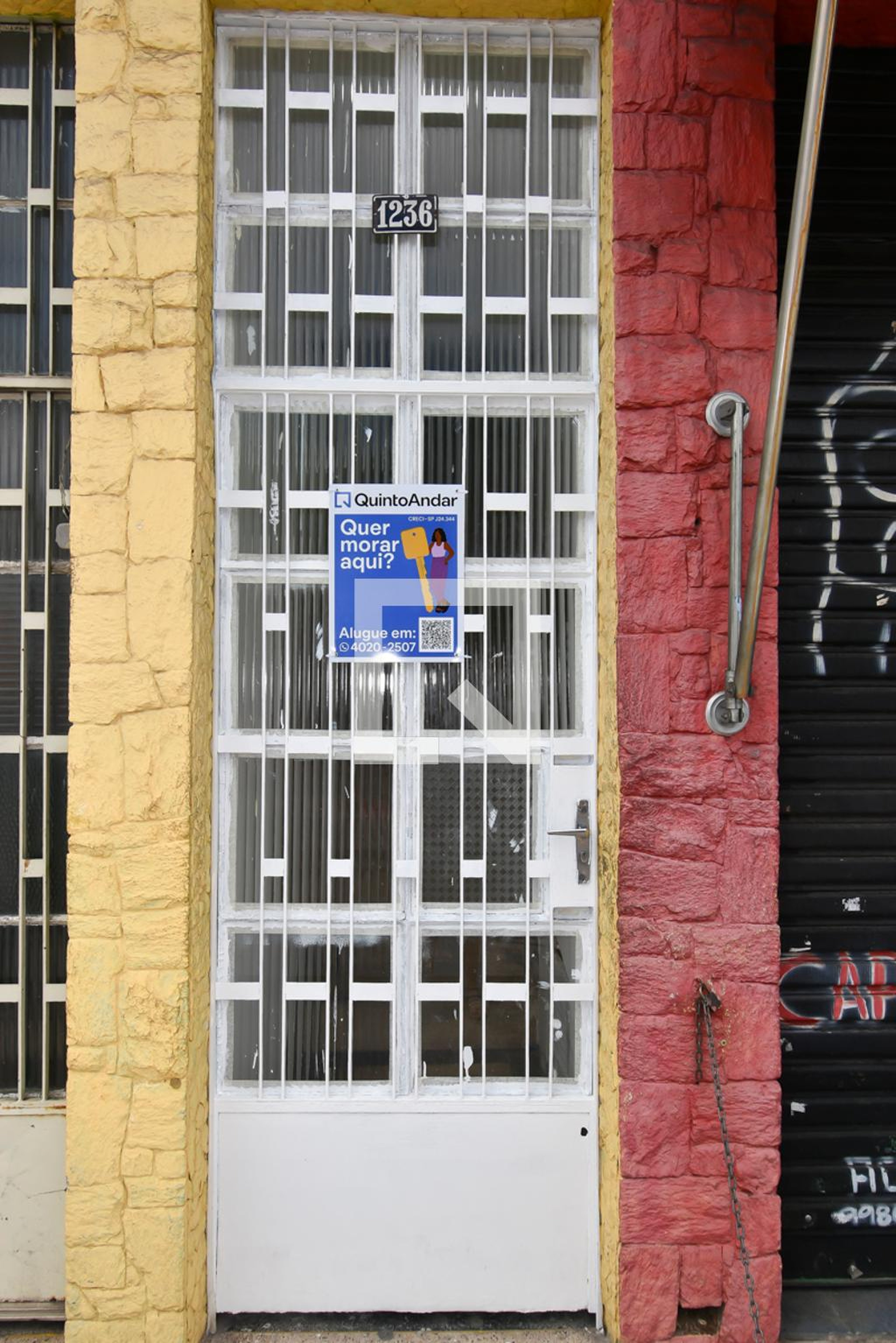 Fachada Condomínio em Avenida Júlio Buono, 1236