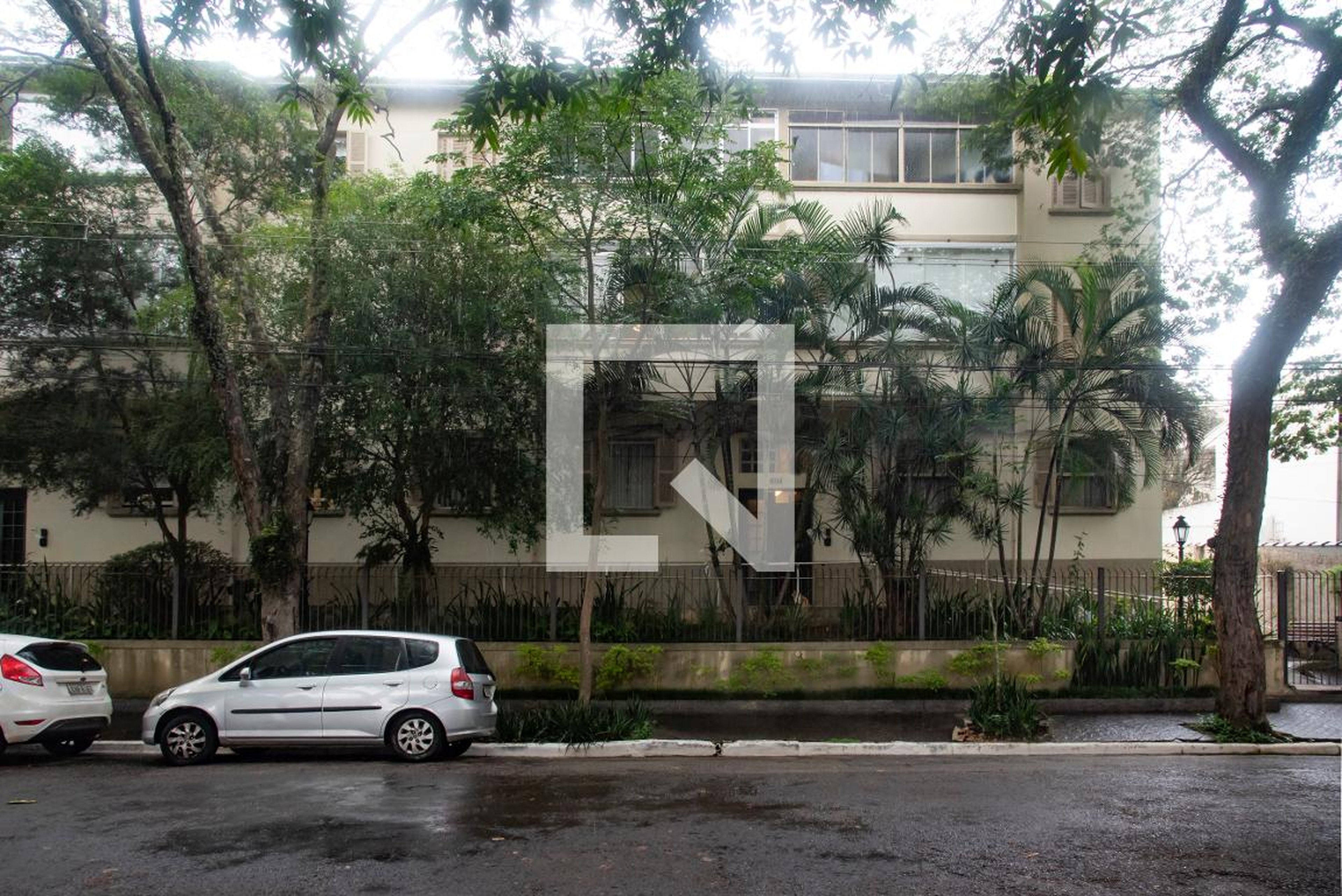 Fachada Condomínio em Avenida Odila, 604