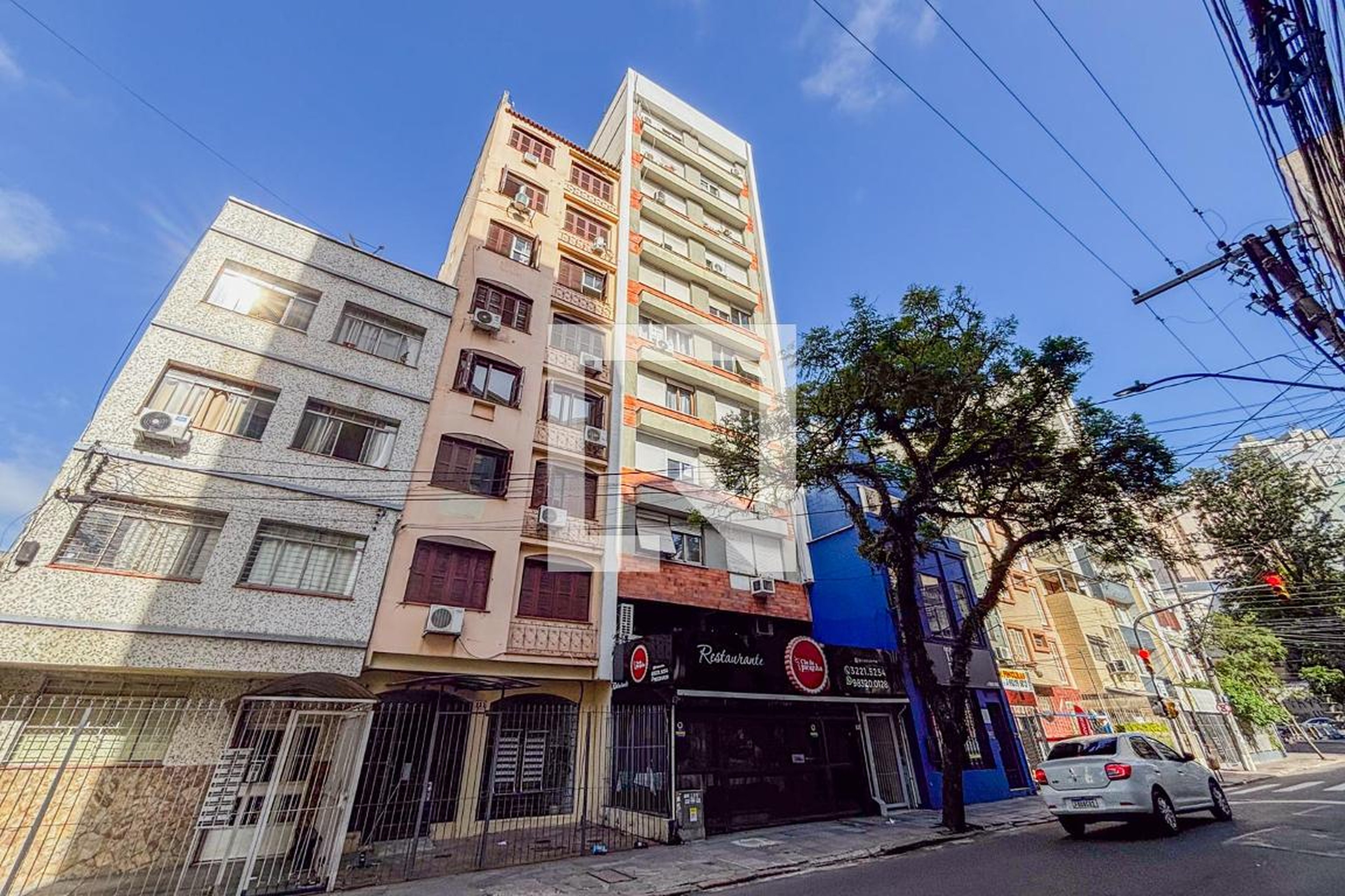 Fachada Condomínio em Rua General Lima e Silva, 85