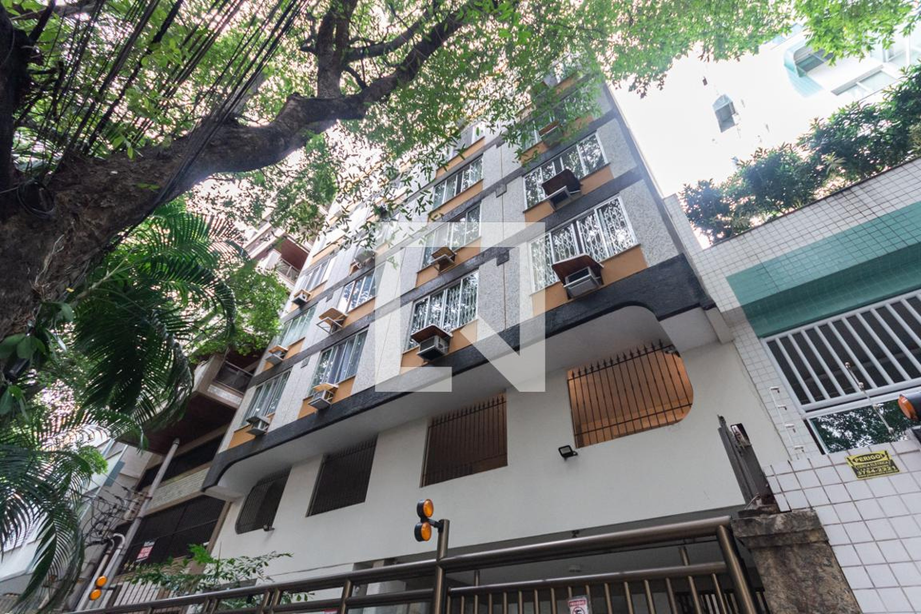 Fachada Edifício Yvone