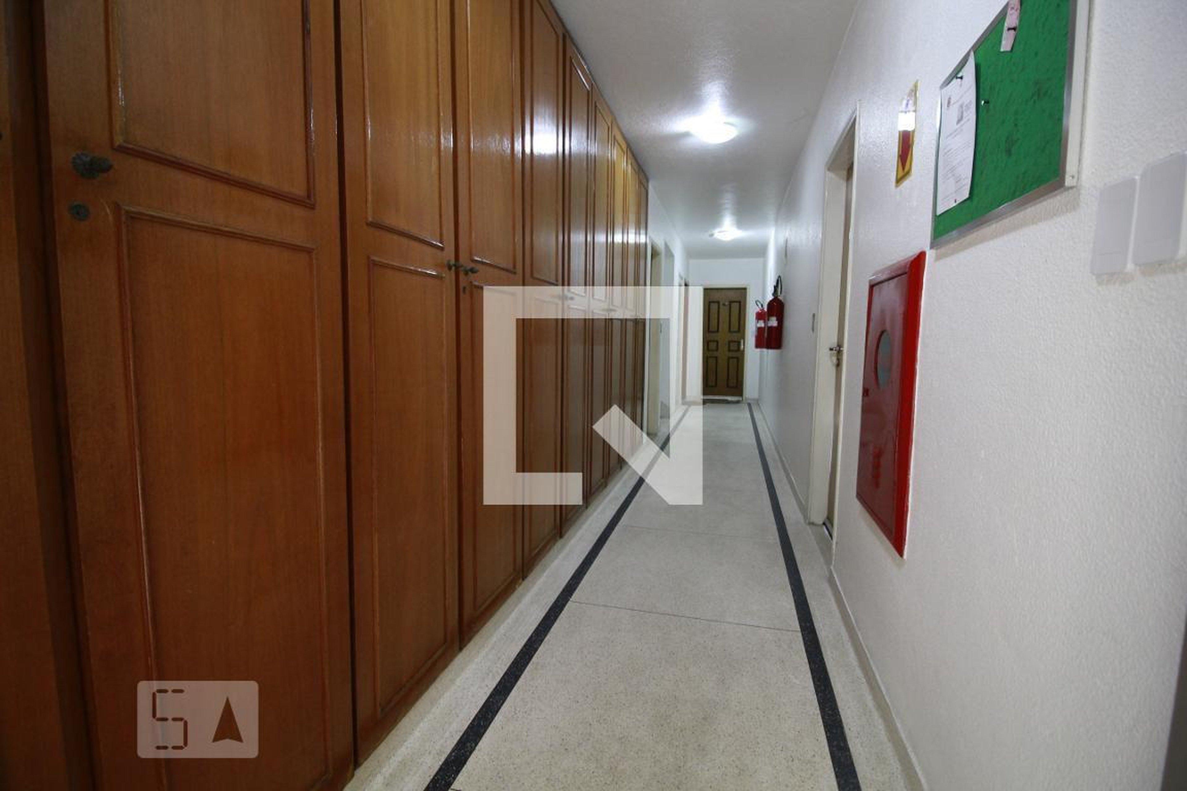 Hall de entrada - Edifício Jardim das Flores