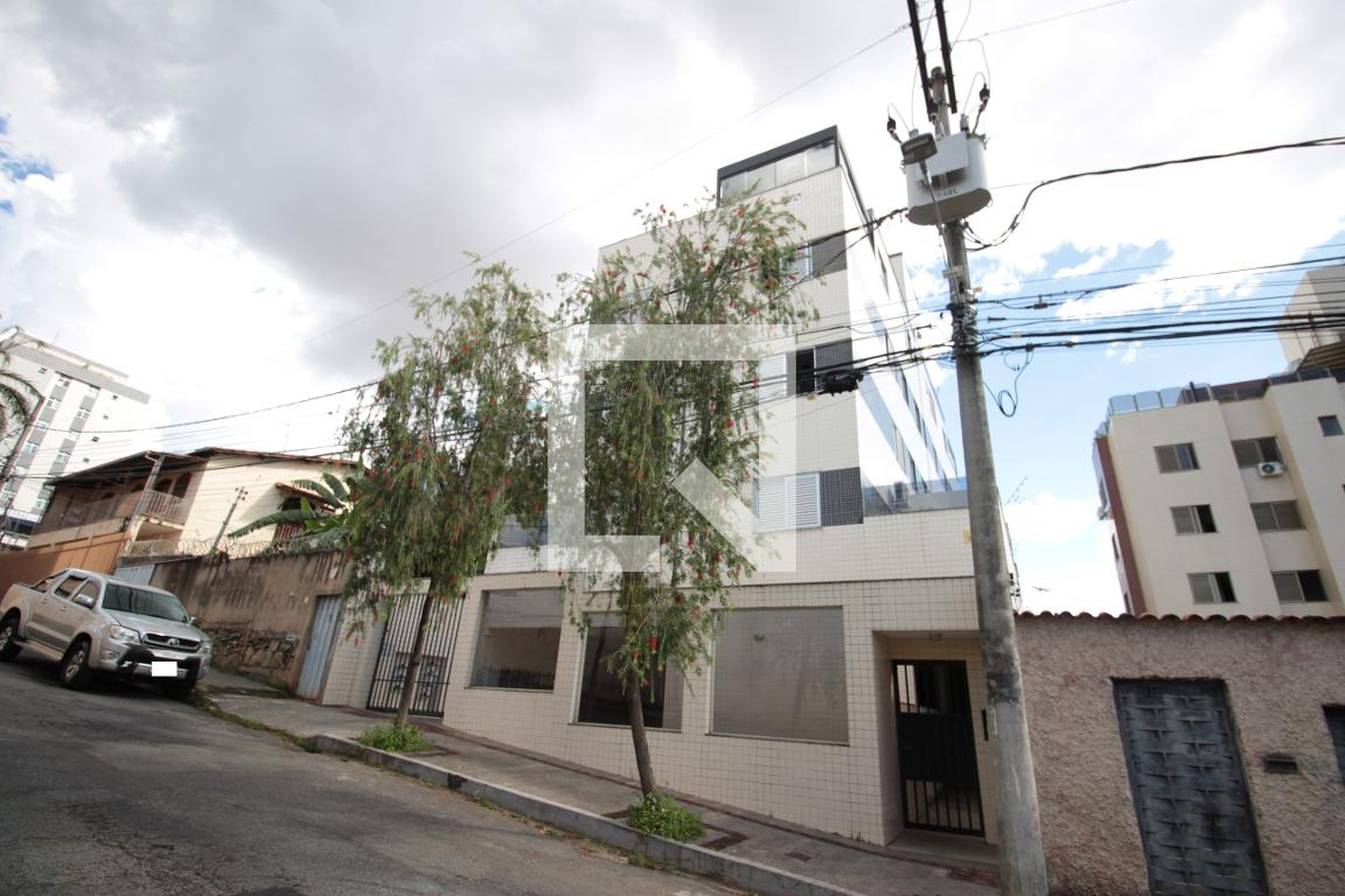 Fachada Edifício Marlene Barbi Costa