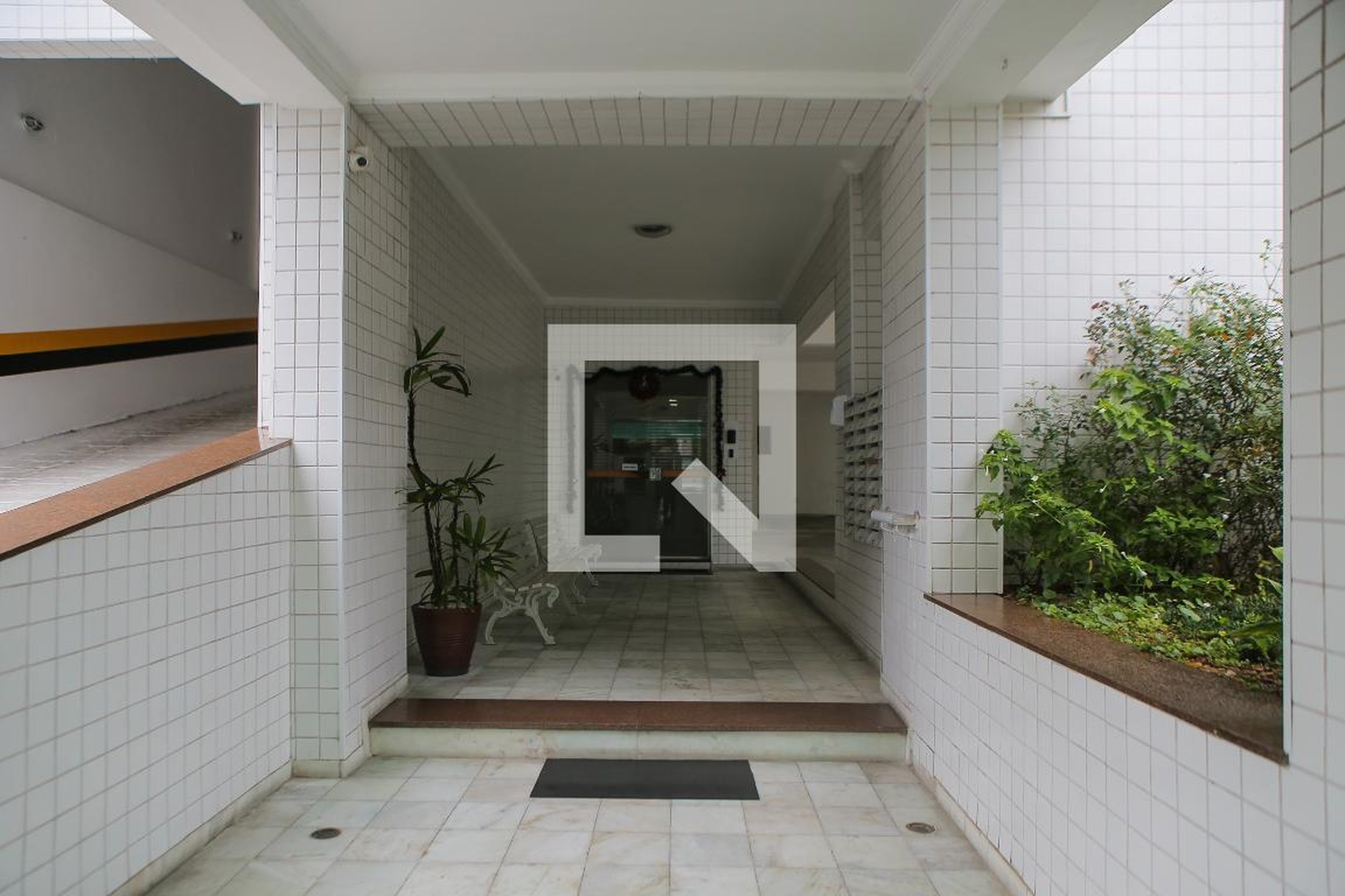 Entrada - Edifício Monte Carlo