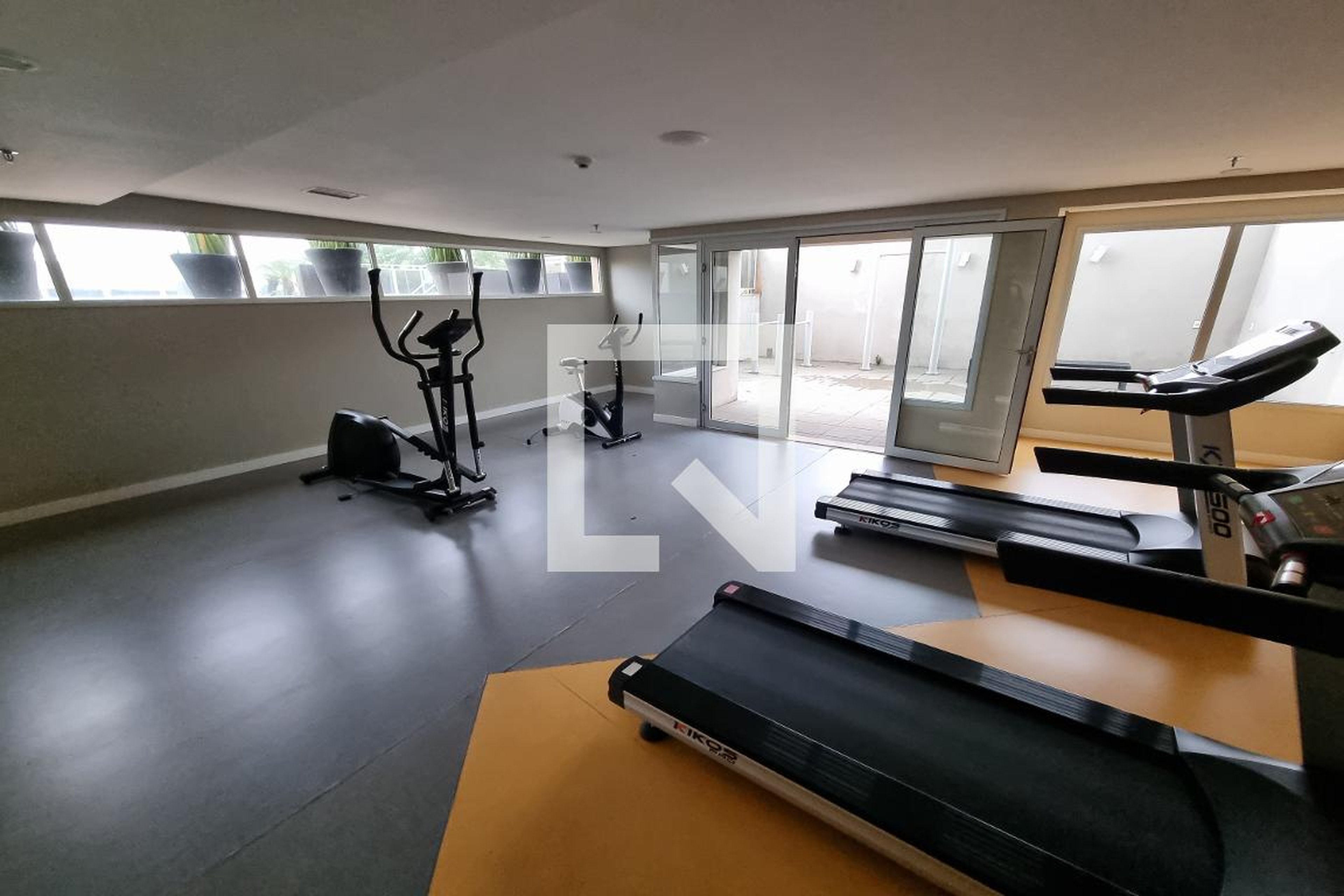 Academia - HUB Long Stay