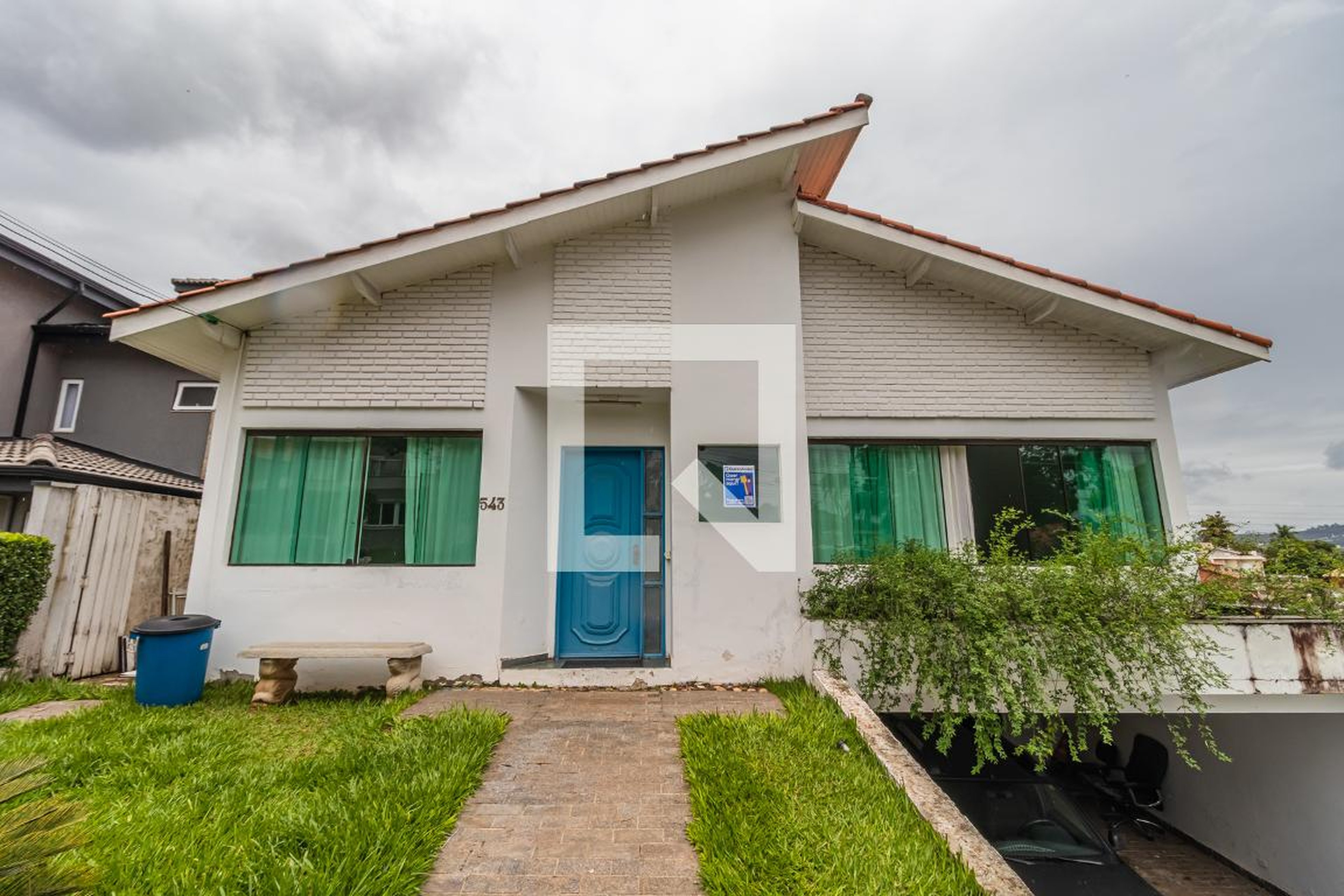 Fachada Condomínio em Alameda Safira, 543