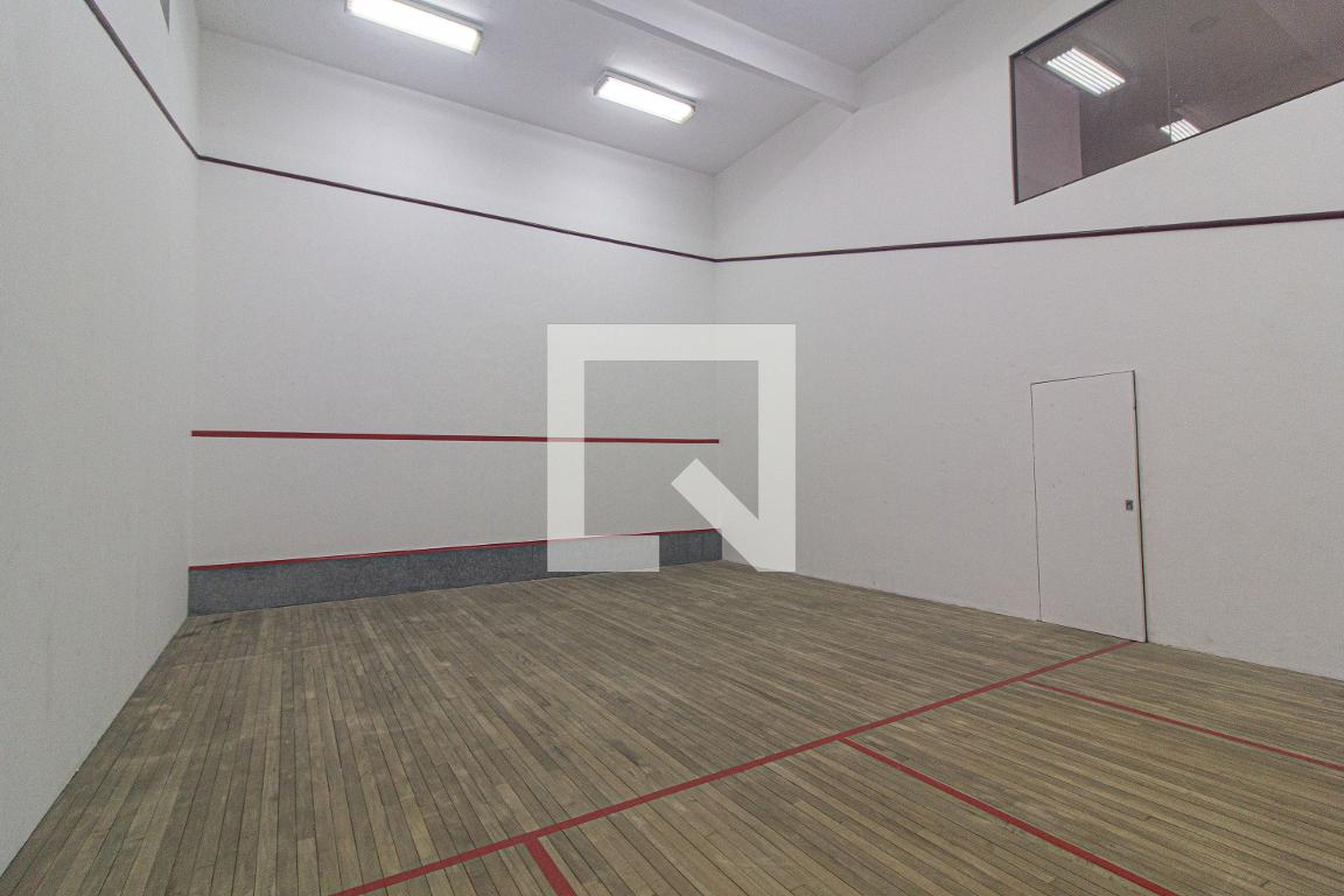 Quadra de Squash - Edifício Curitiba Golden Flat