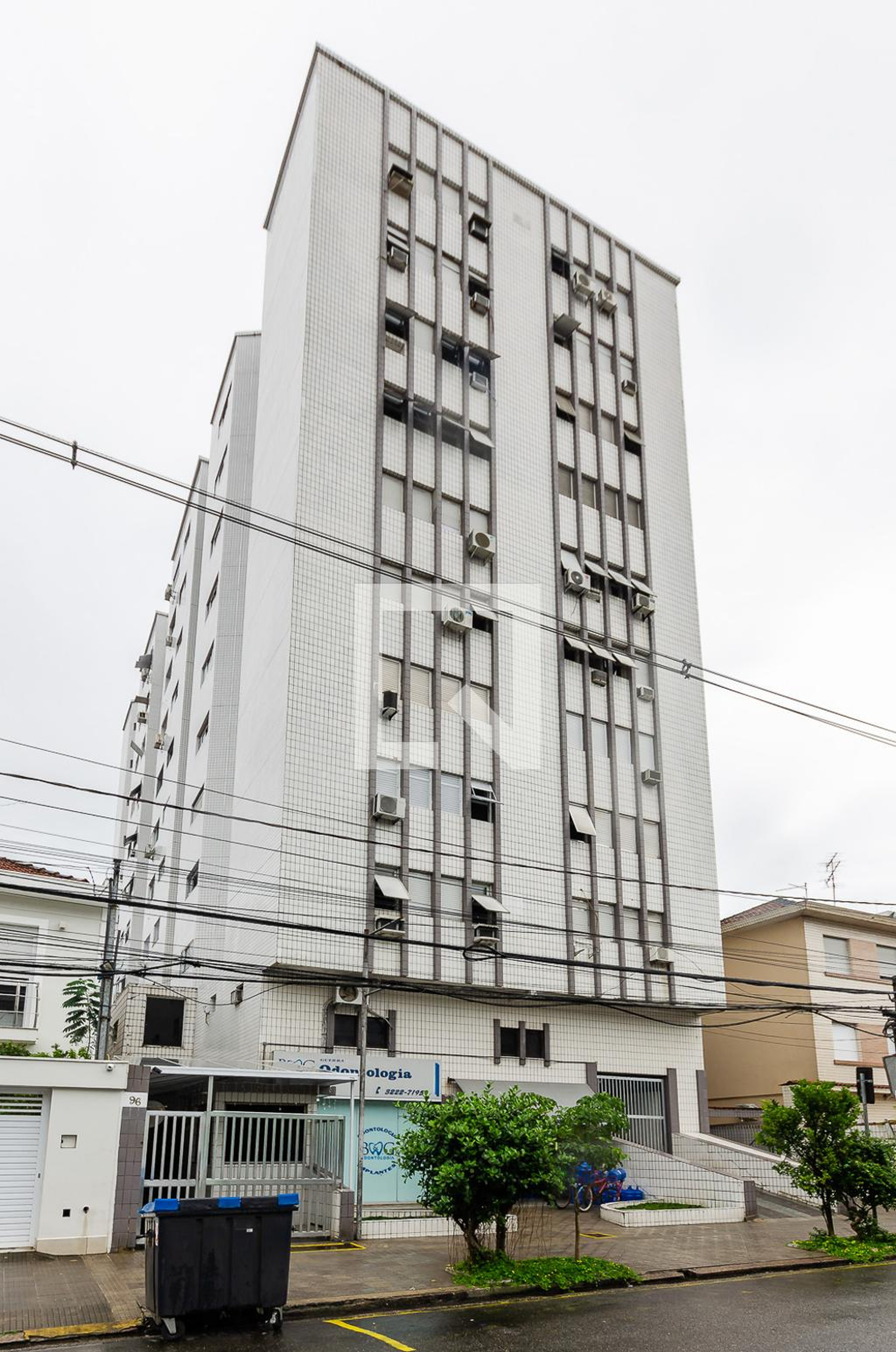 Fachada Condomínio em Rua Pedro Américo, 92