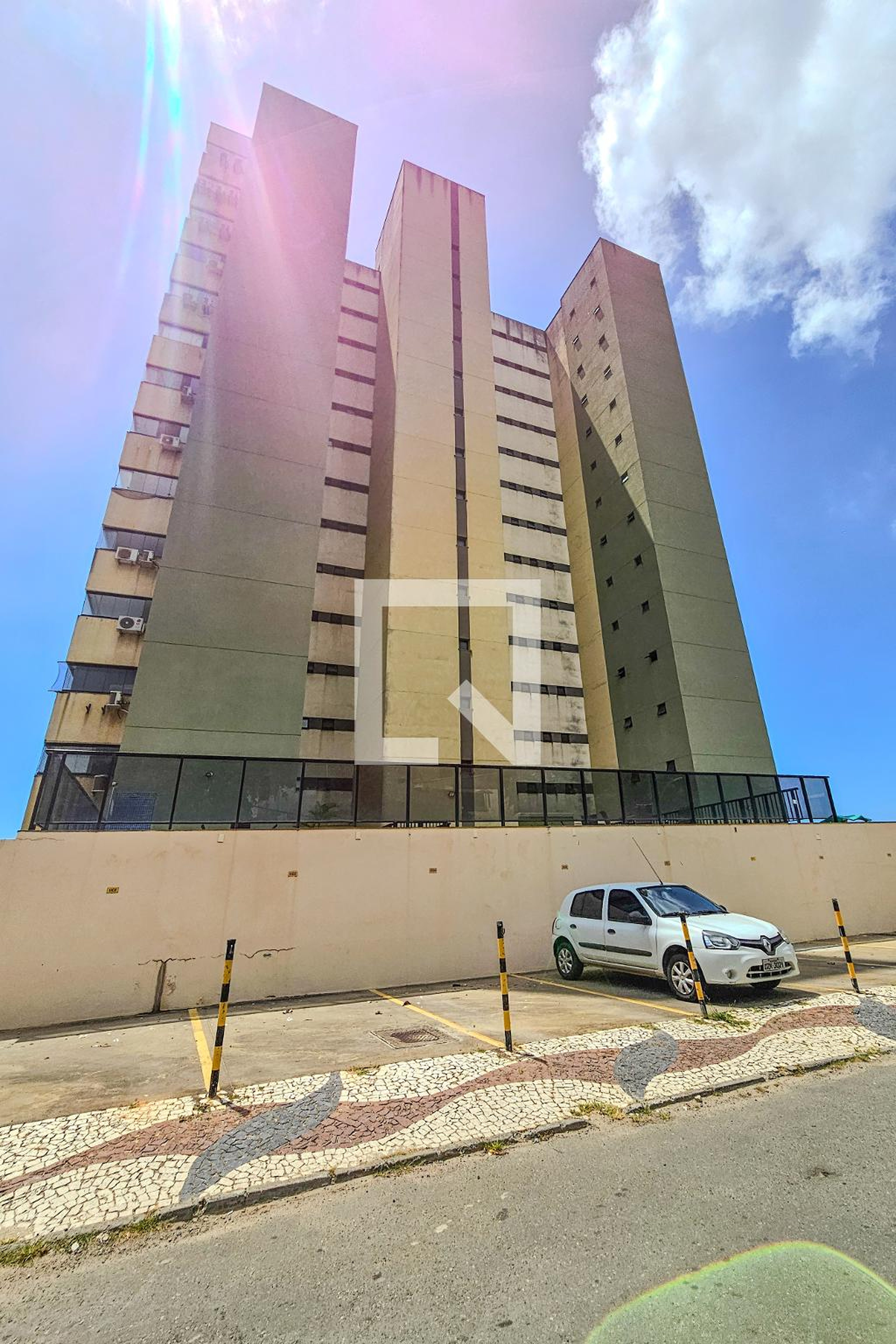 Fachada Residencial Torre Mariano