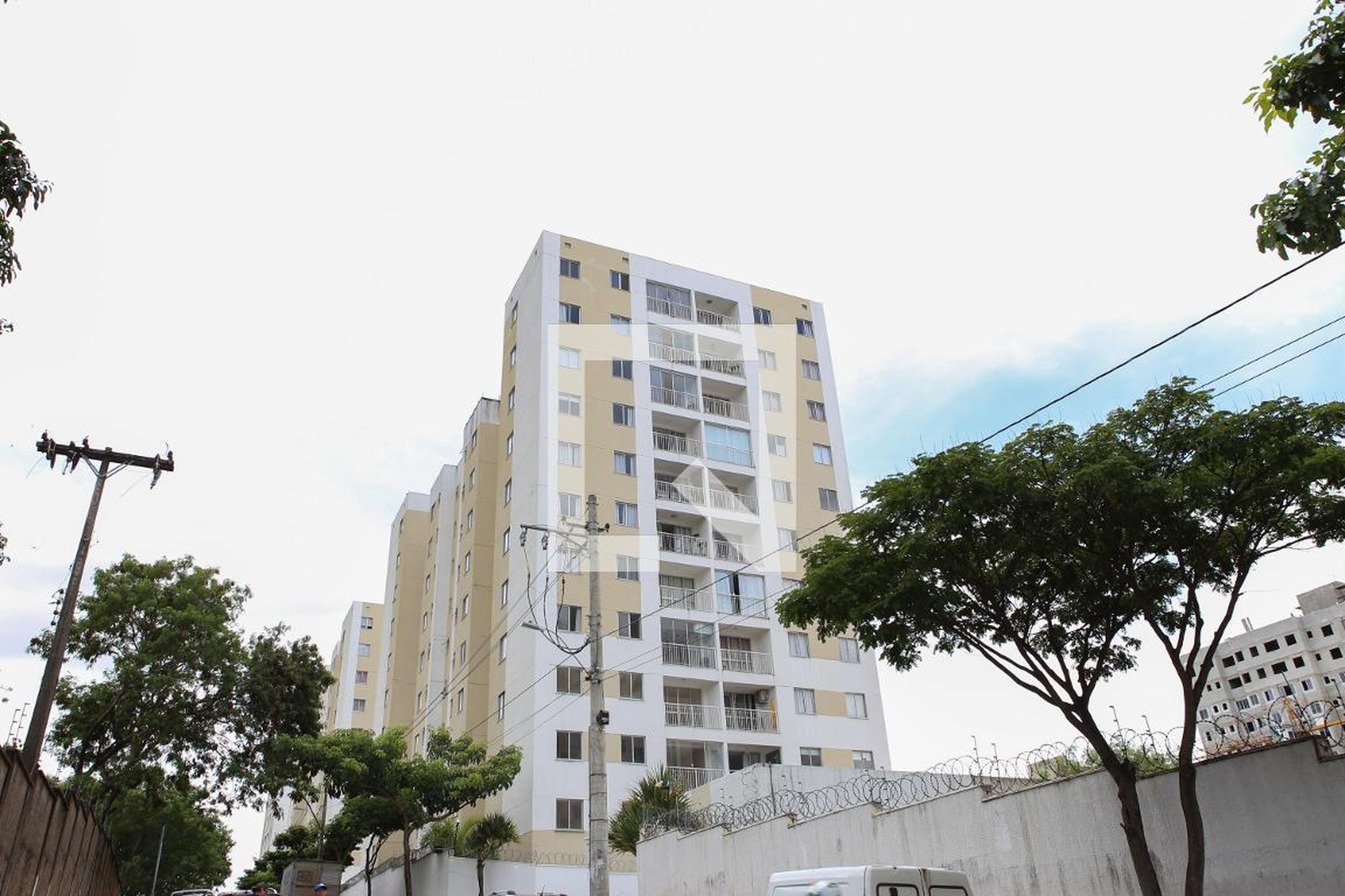 Fachada do Prédio Condomínio Portal Vistas do Horizonte Linha Verde