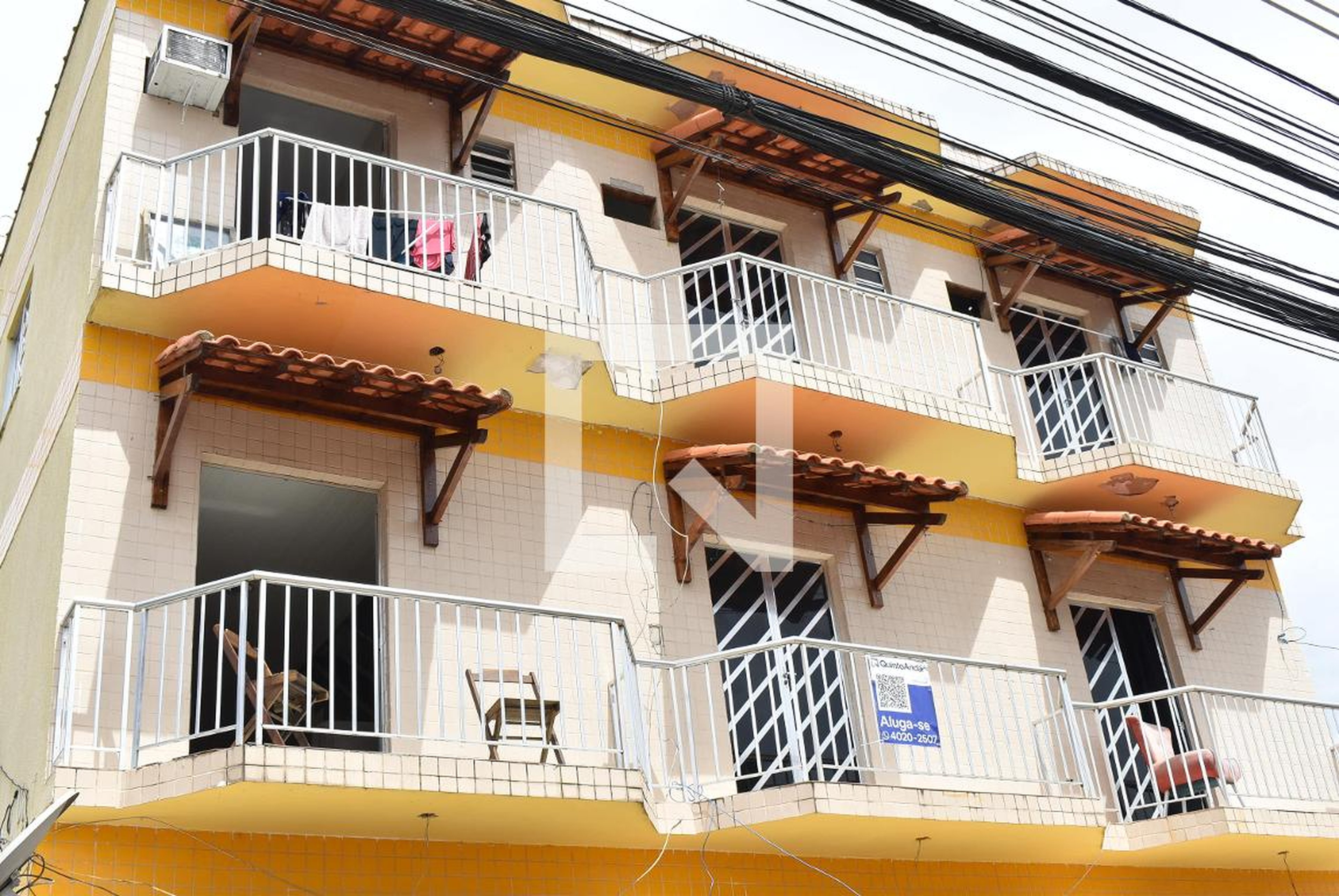 Fachada Condomínio em Rua Conceição das Alagoas, 1