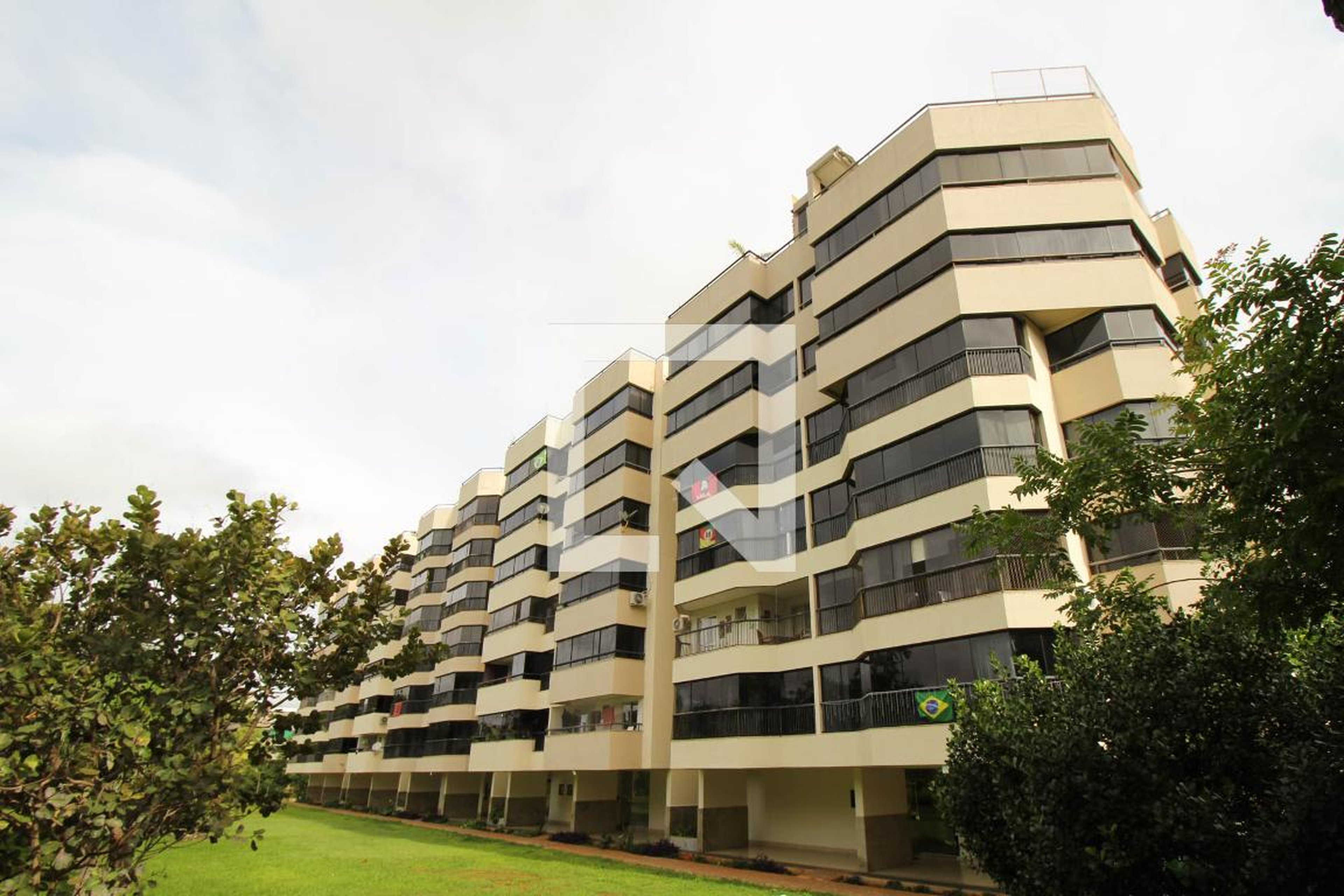 Fachada Condomínio em Sqn 205, 0