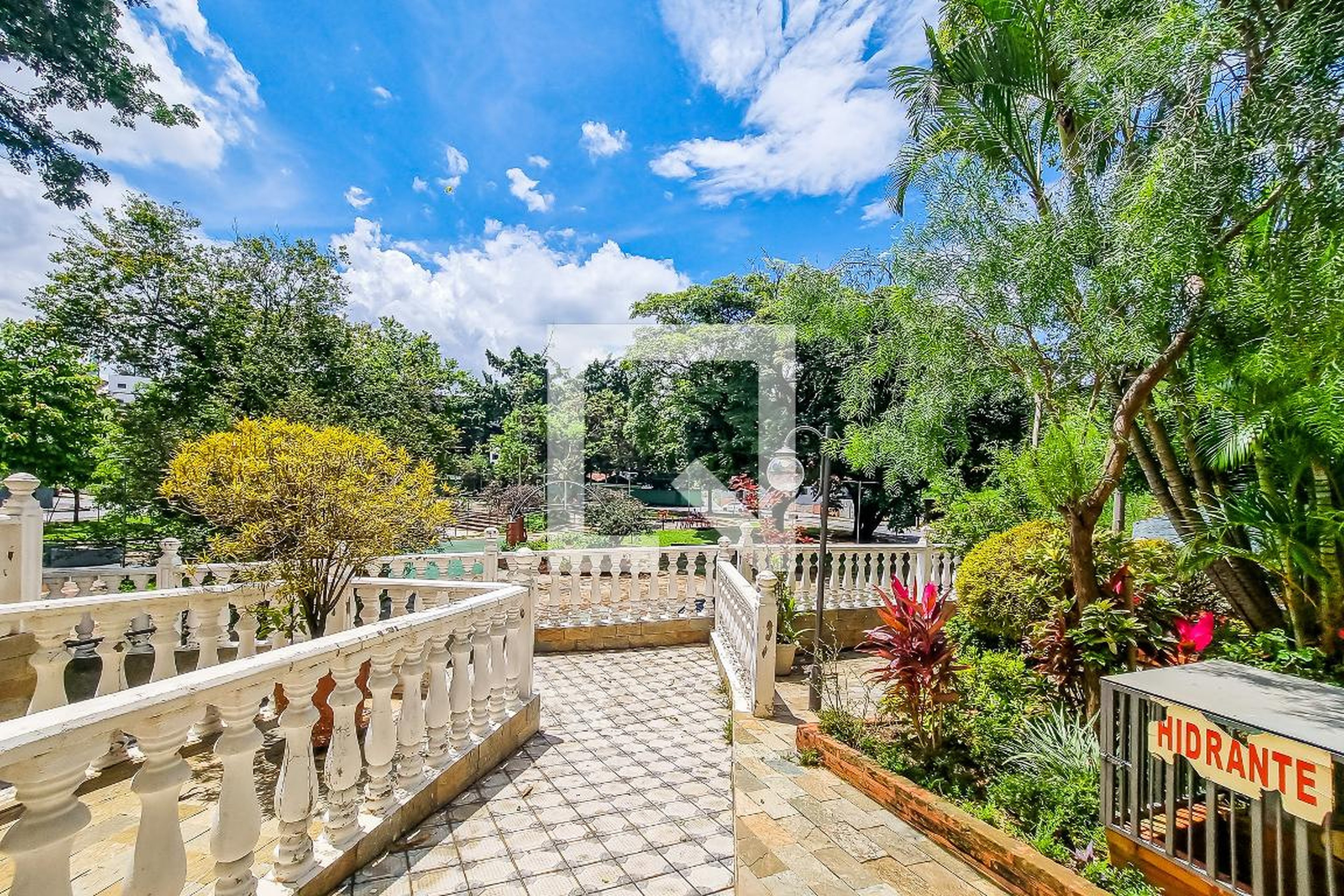 Área Externa - Bernardo da Veiga