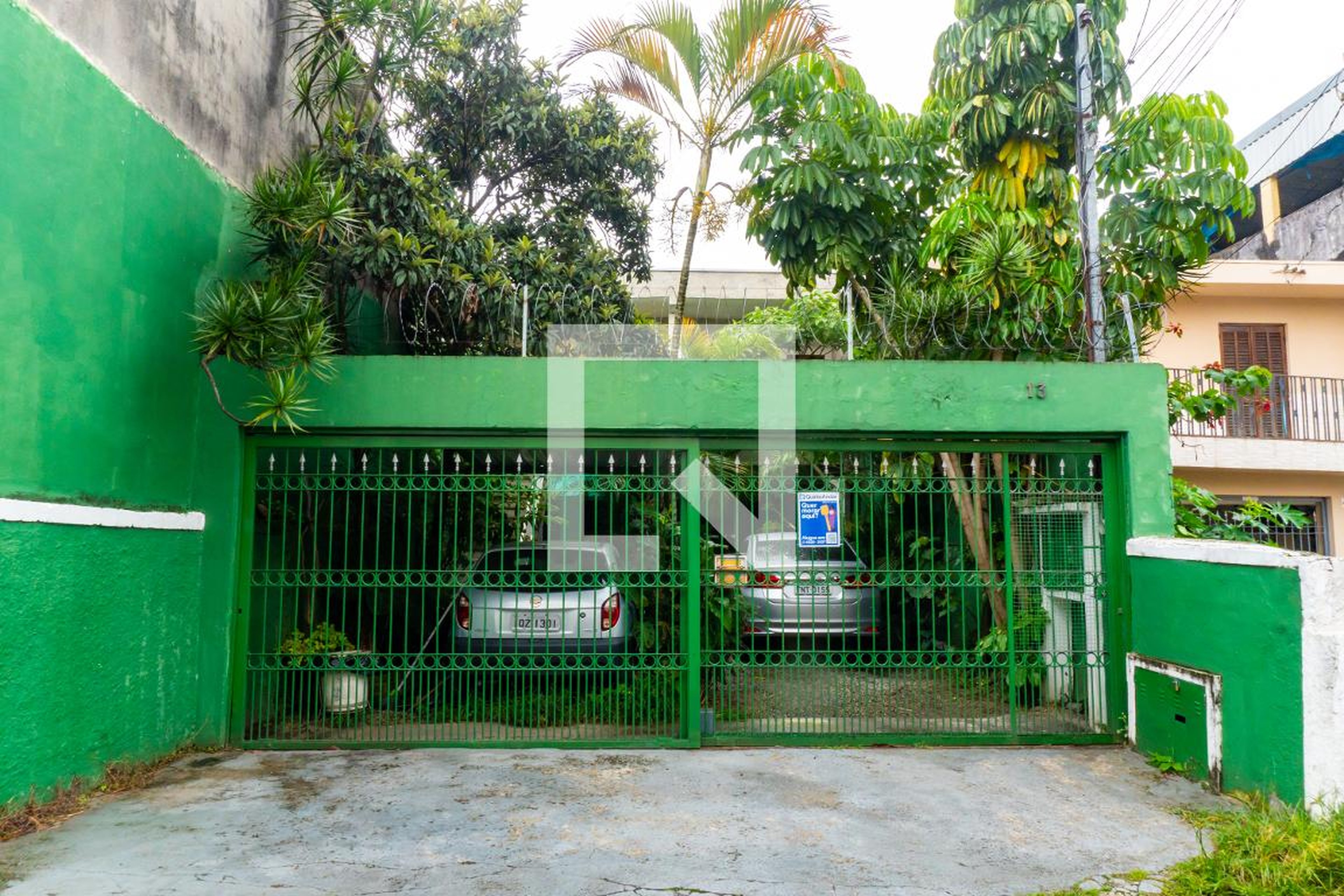 Fachada Condomínio em Rua Alba, 260