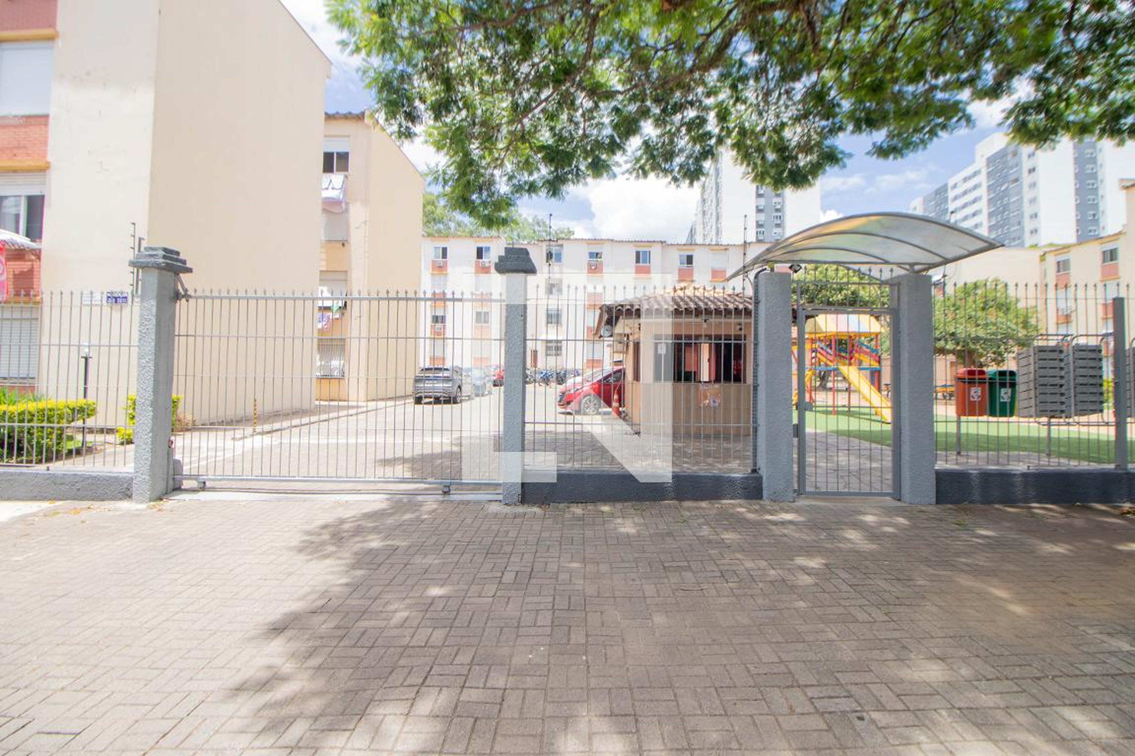 Fachada Condomínio em Rua Maria Montessori, 232