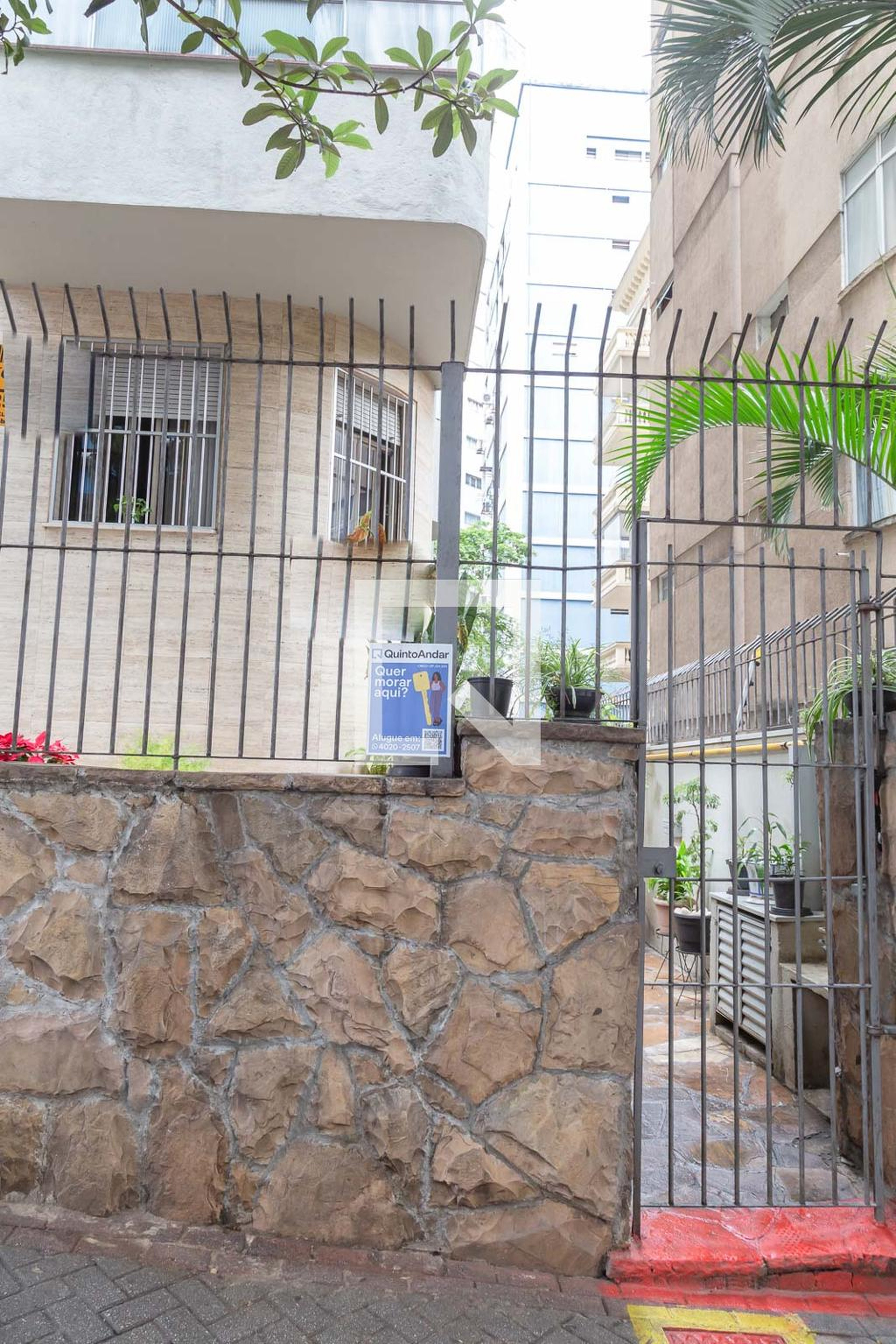 Fachada do Prédio Condomínio Mayer