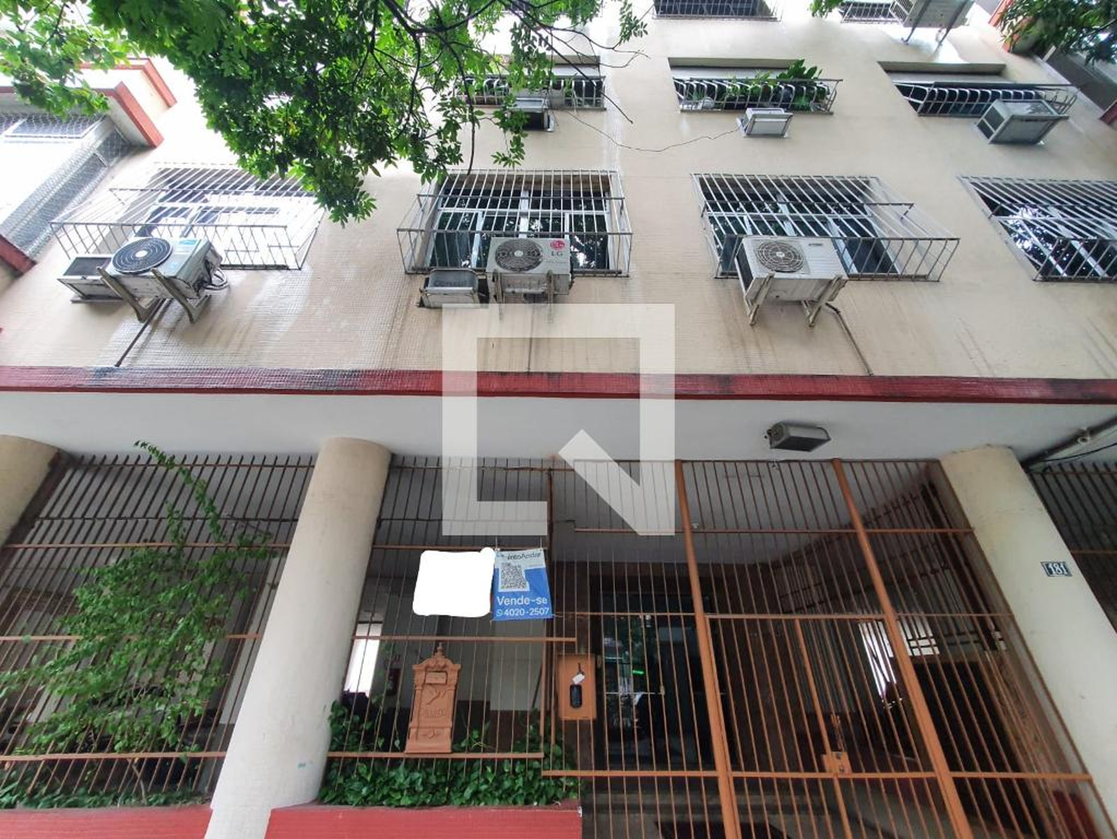 Fachada Condomínio Alcazar