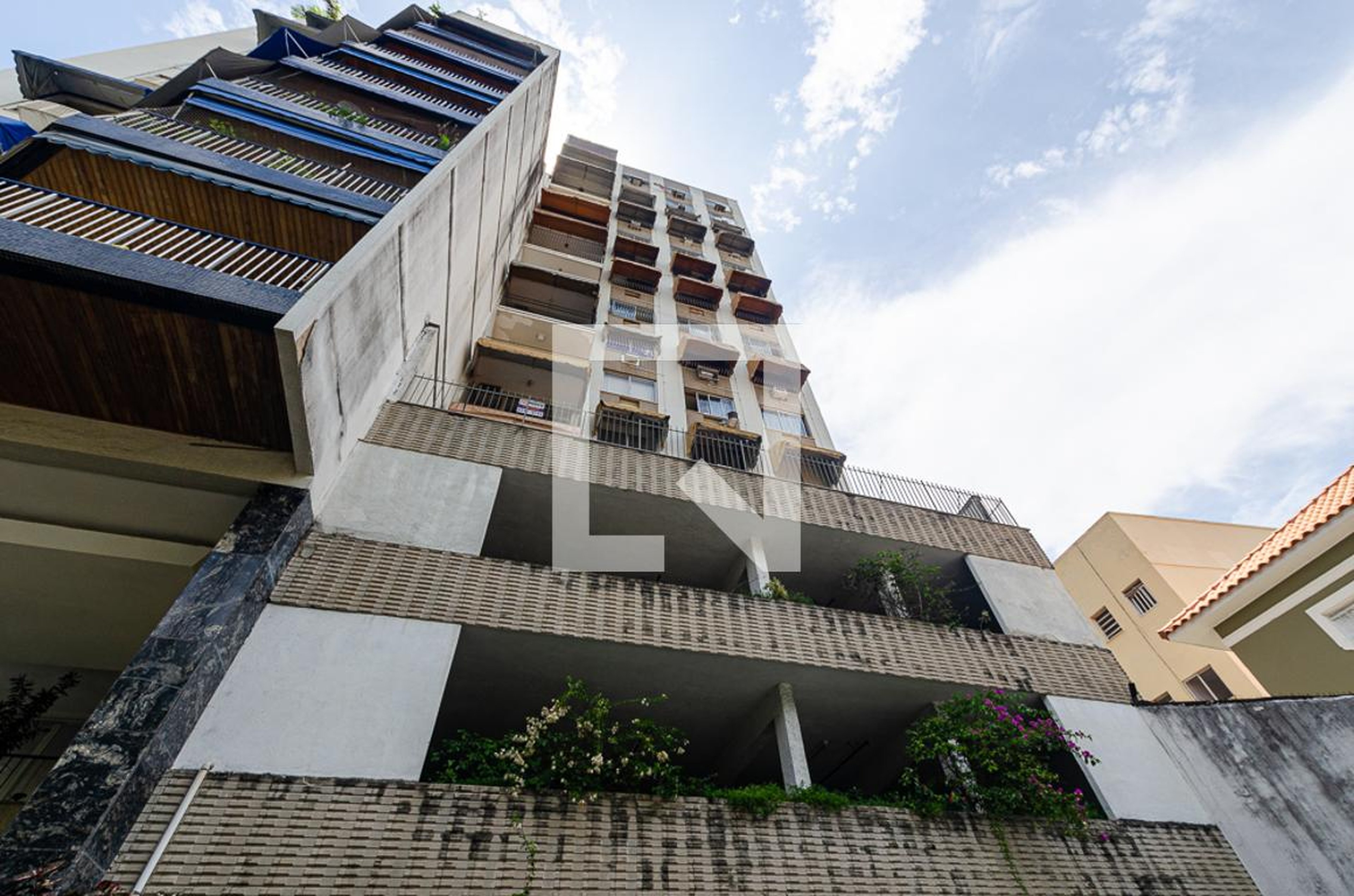 Fachada Edifício Nuno Gonçalves