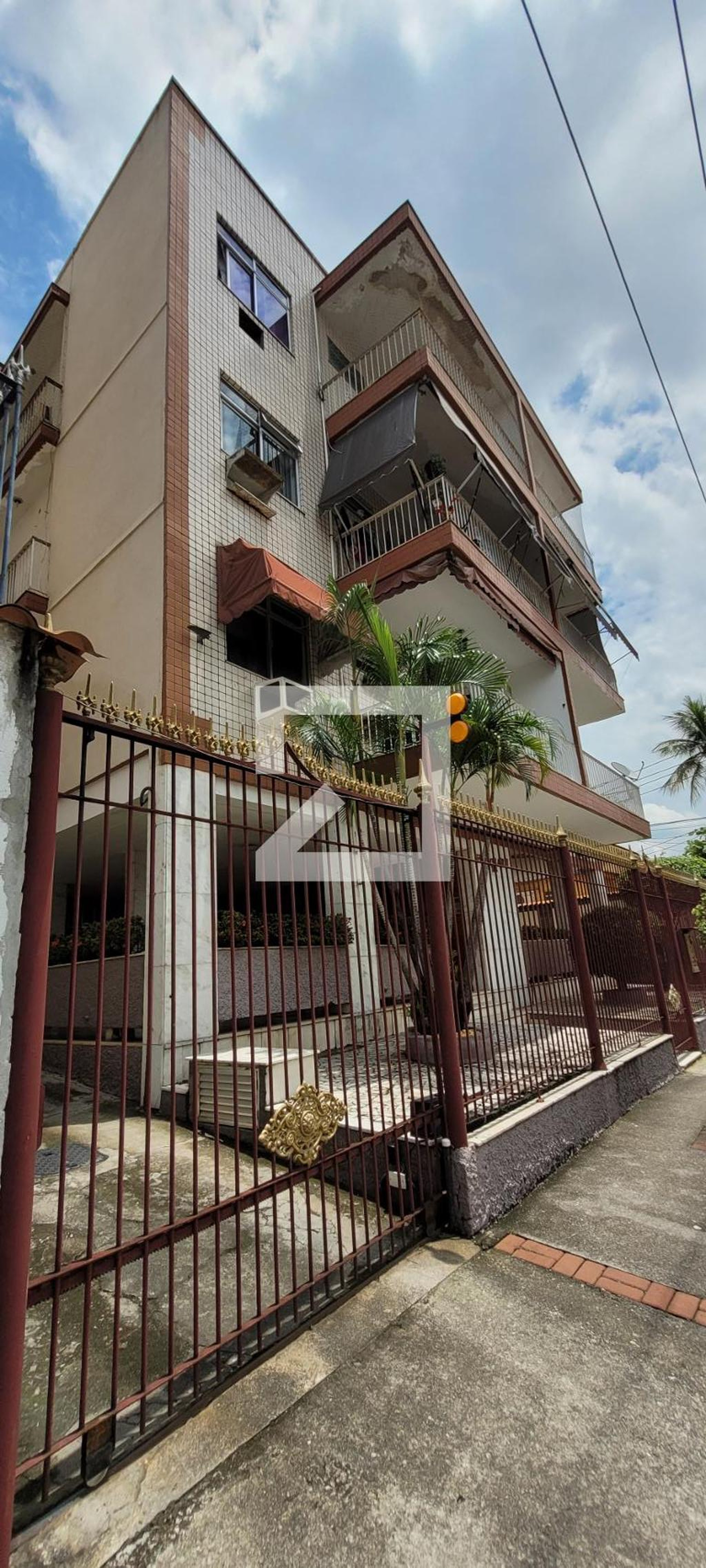 Fachada Condomínio em Rua Anhembi, 176