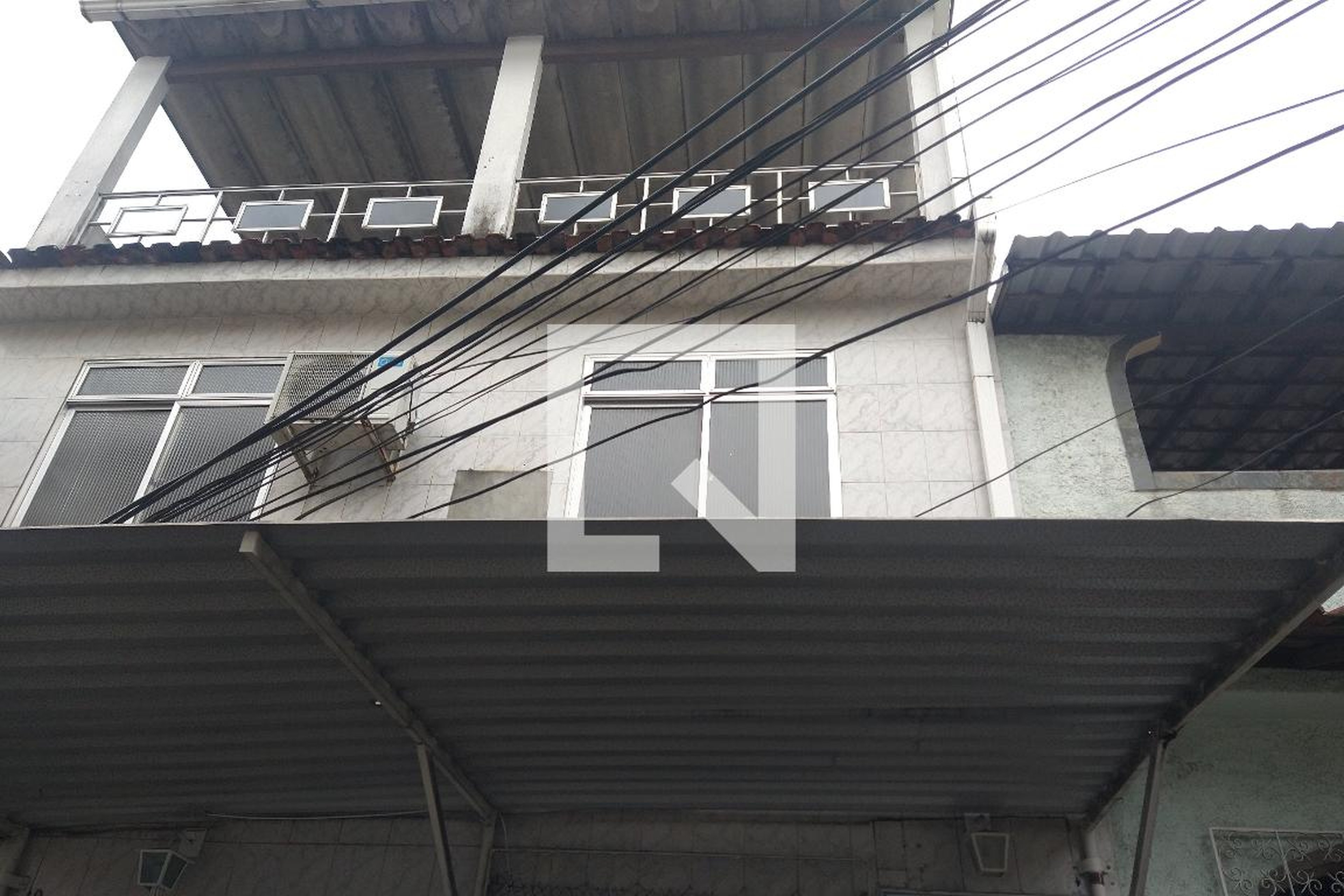 Fachada Condomínio em Rua Maricá, 185