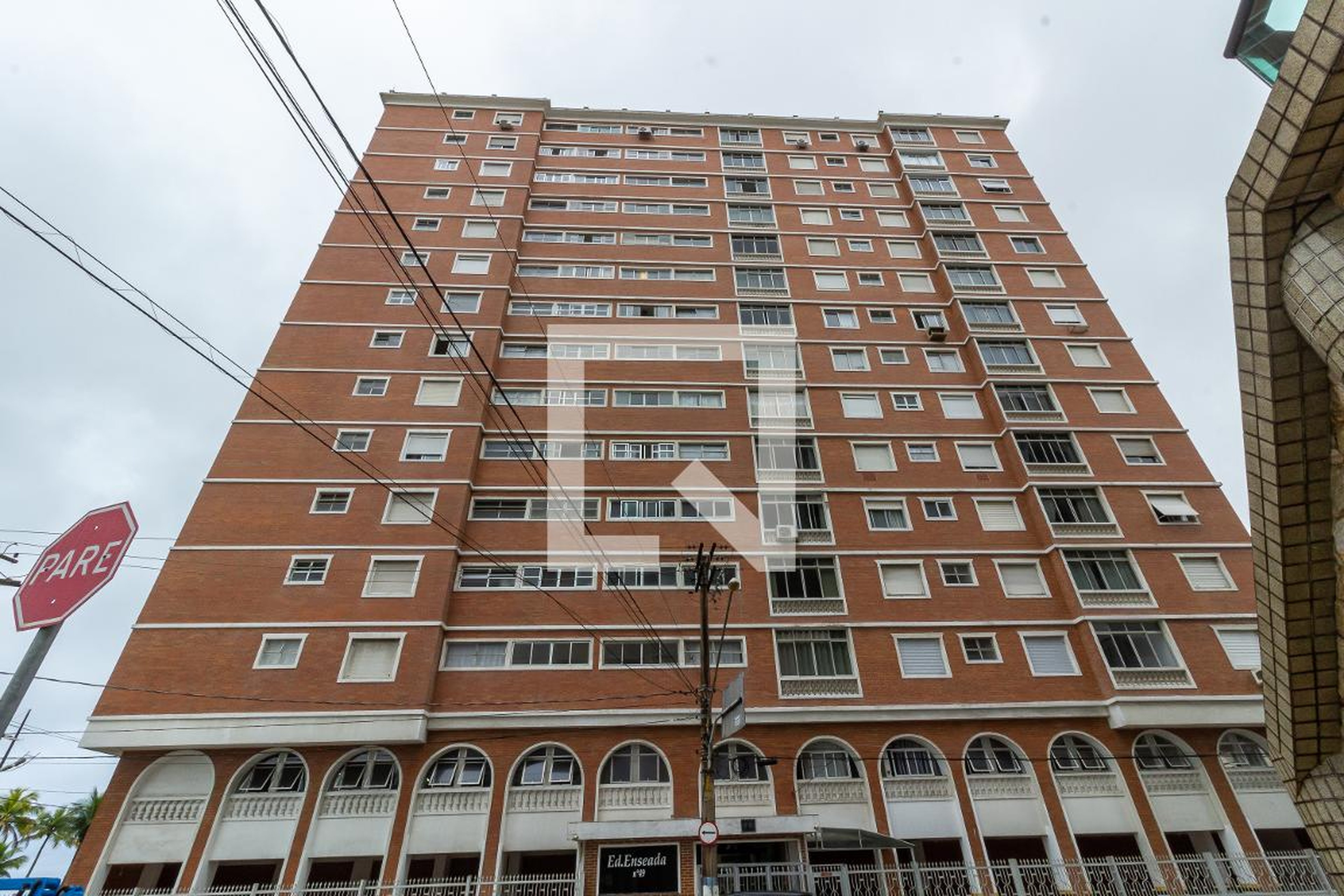 Fachada Condomínio ED. Enseada