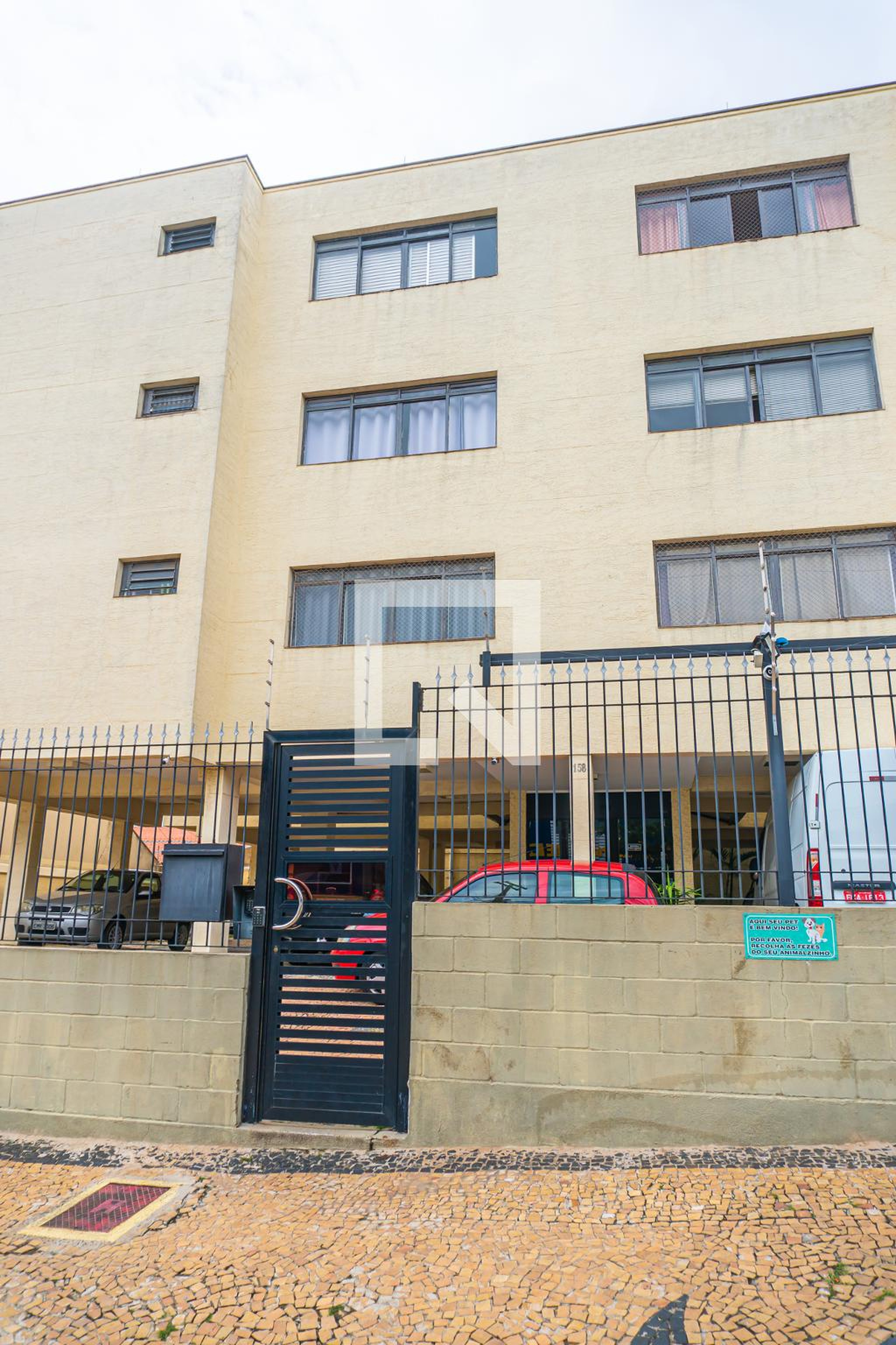 Fachada Condomínio Francisco Ceregatti