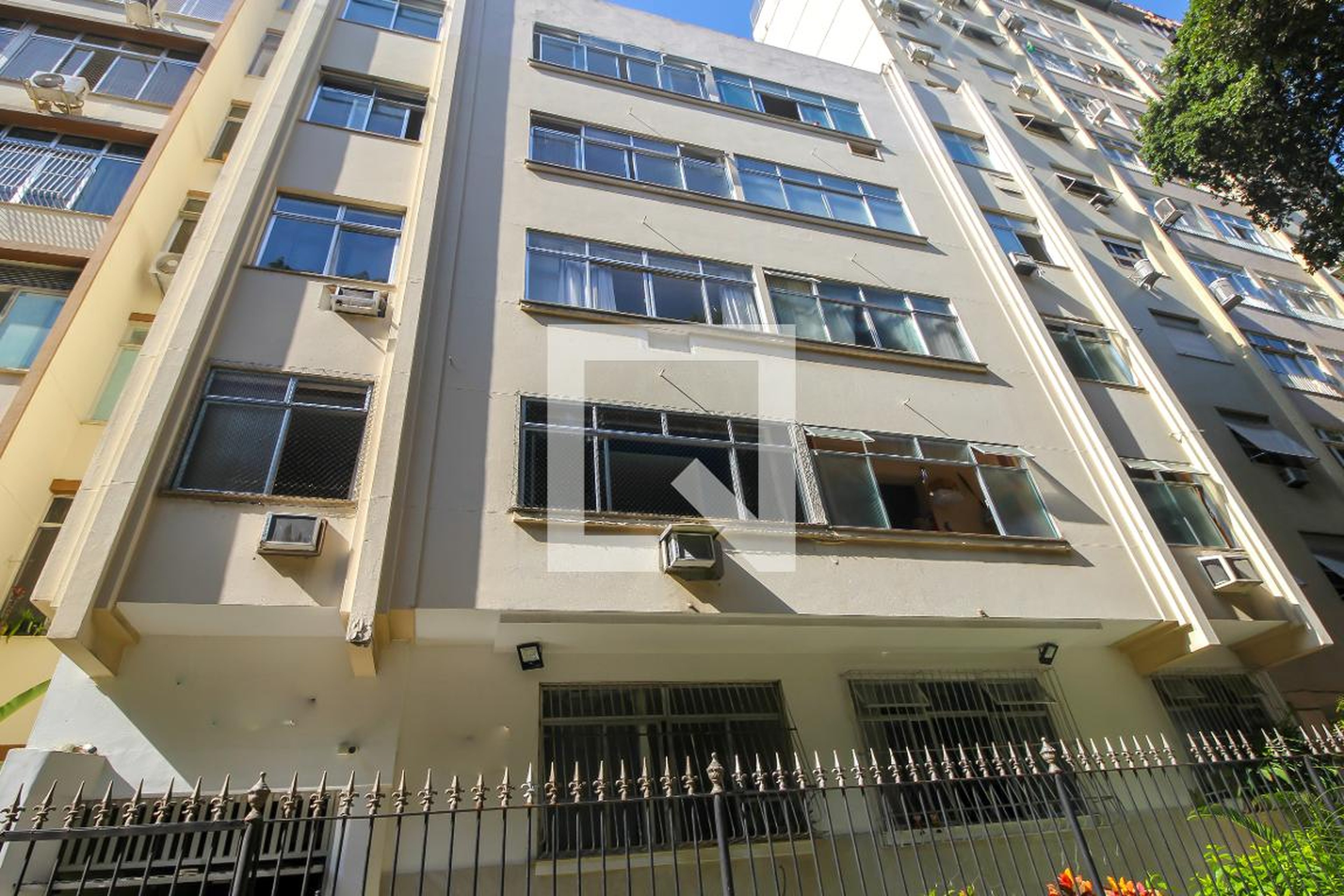 Fachada do Prédio Condomínio Falce