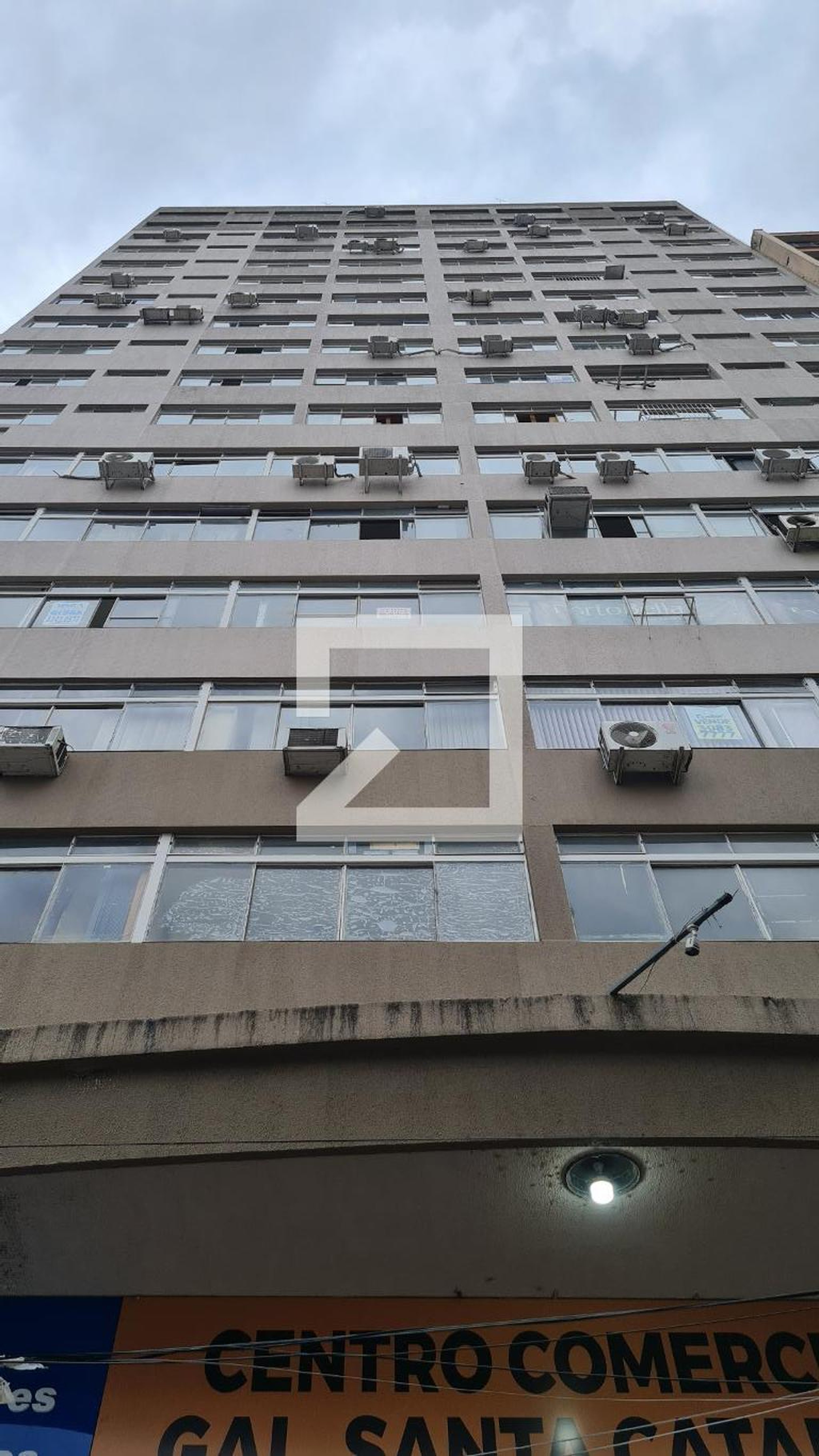 Fachada do Prédio Condomínio Santa Catarina