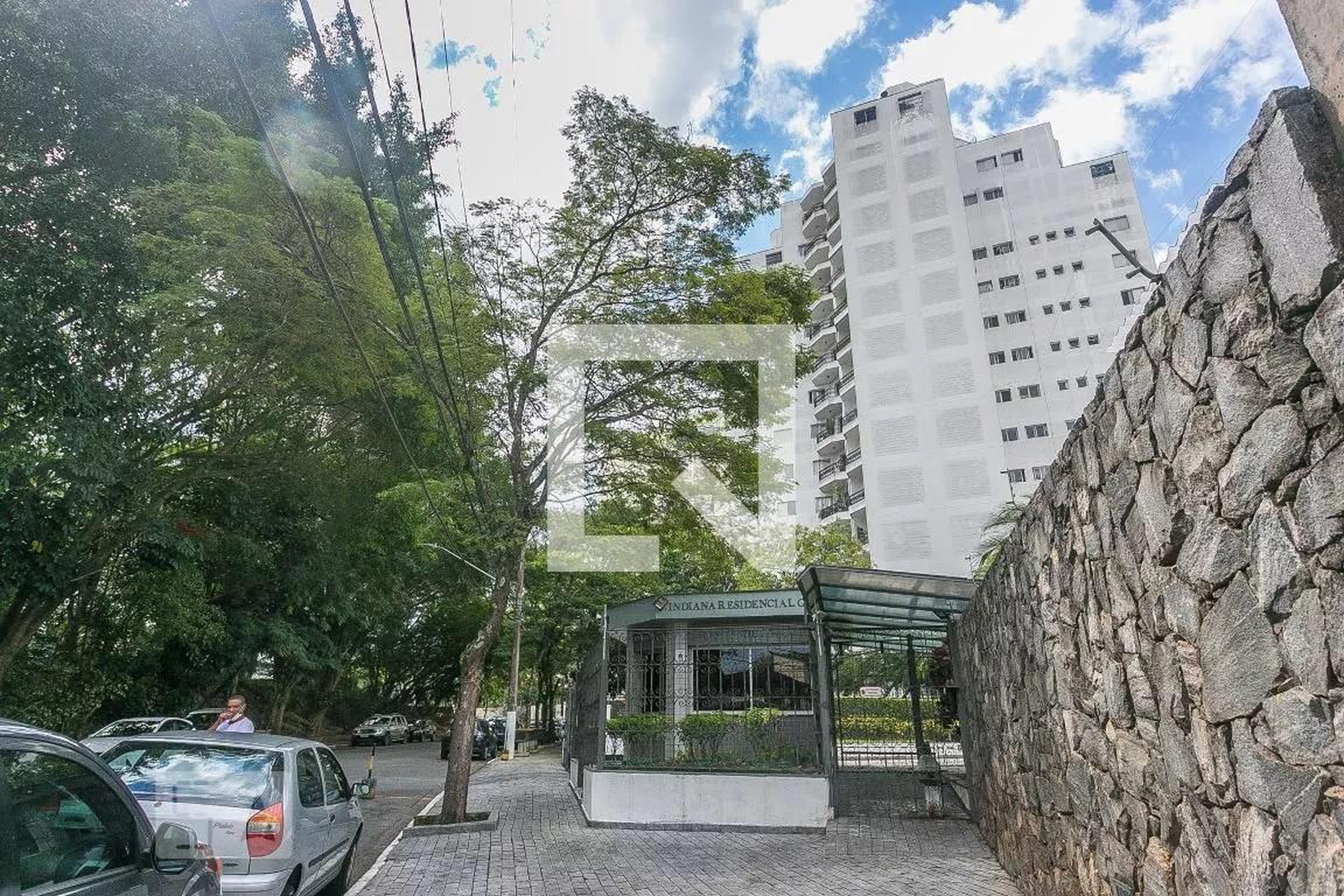 Fachada do Condomínio Condomínio Indiana Garden