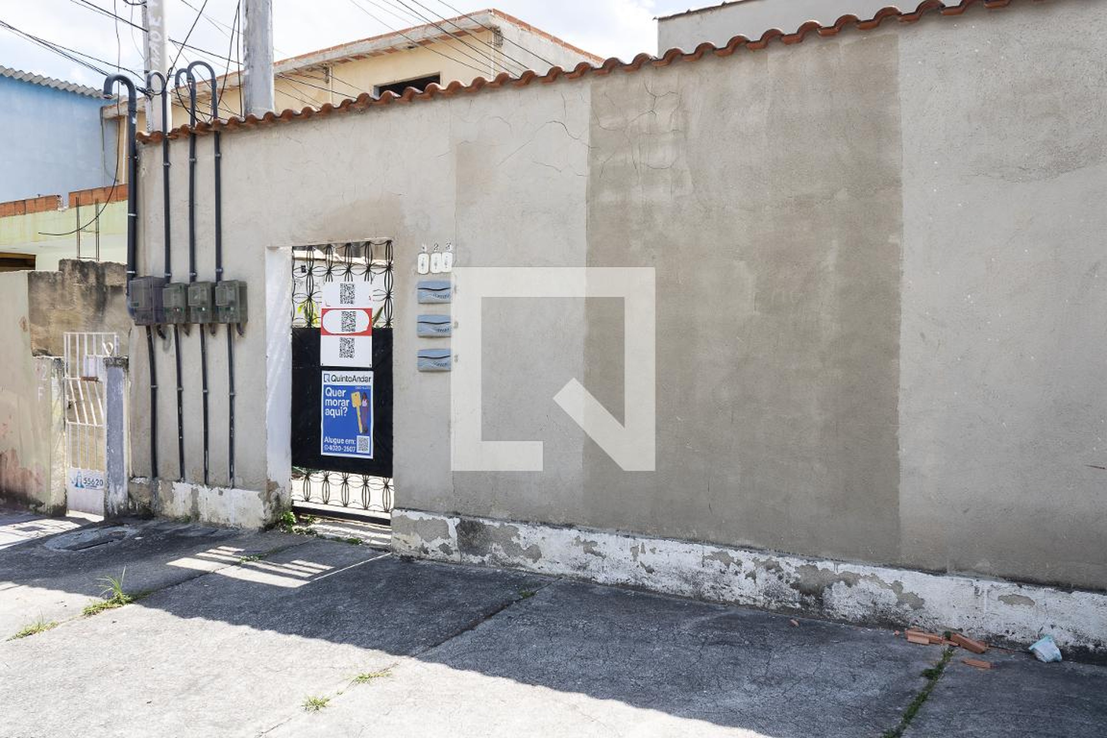 Fachada Condomínio em Rua Soldado Heleno Ramos, 23