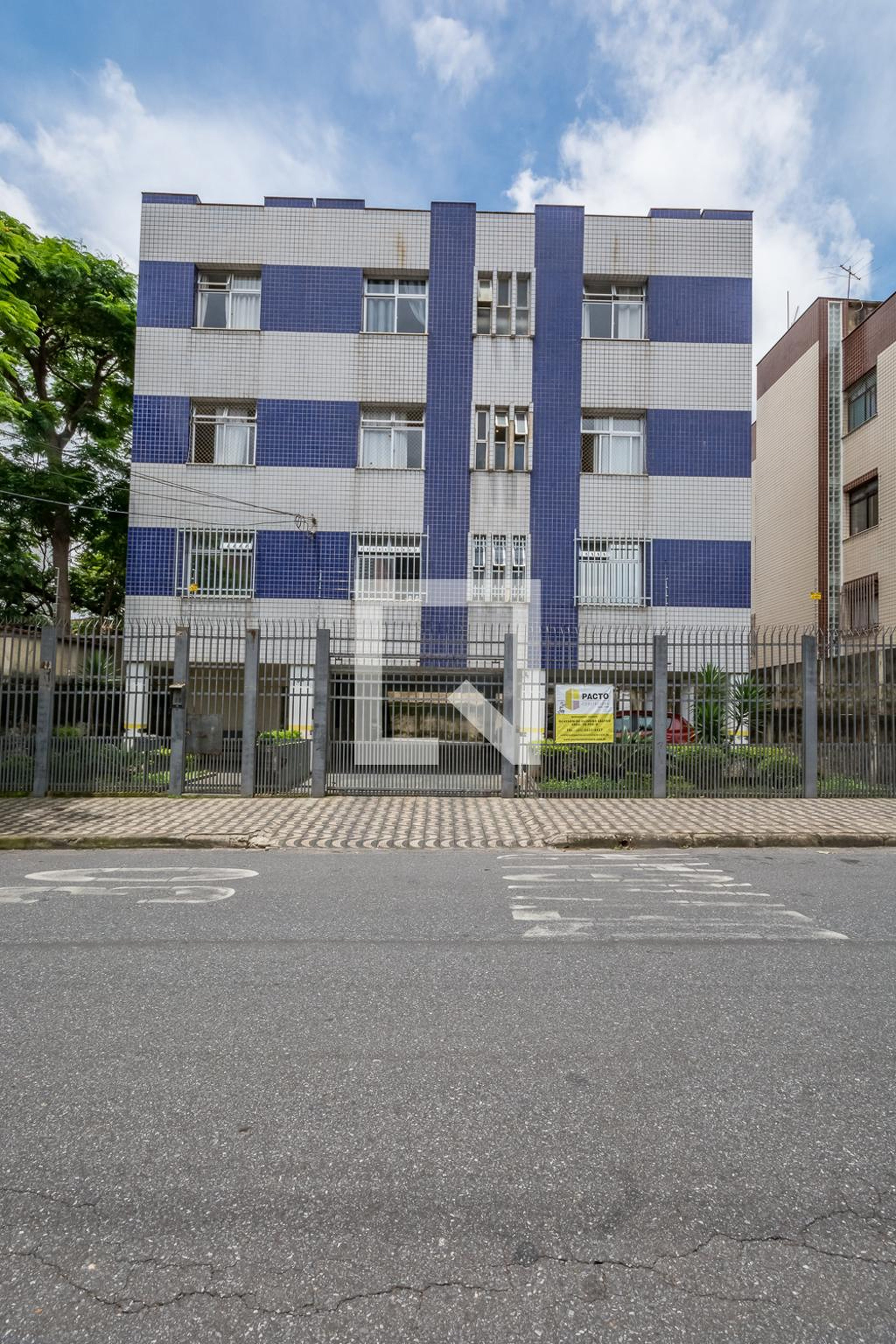 Fachada Edifício Renoir