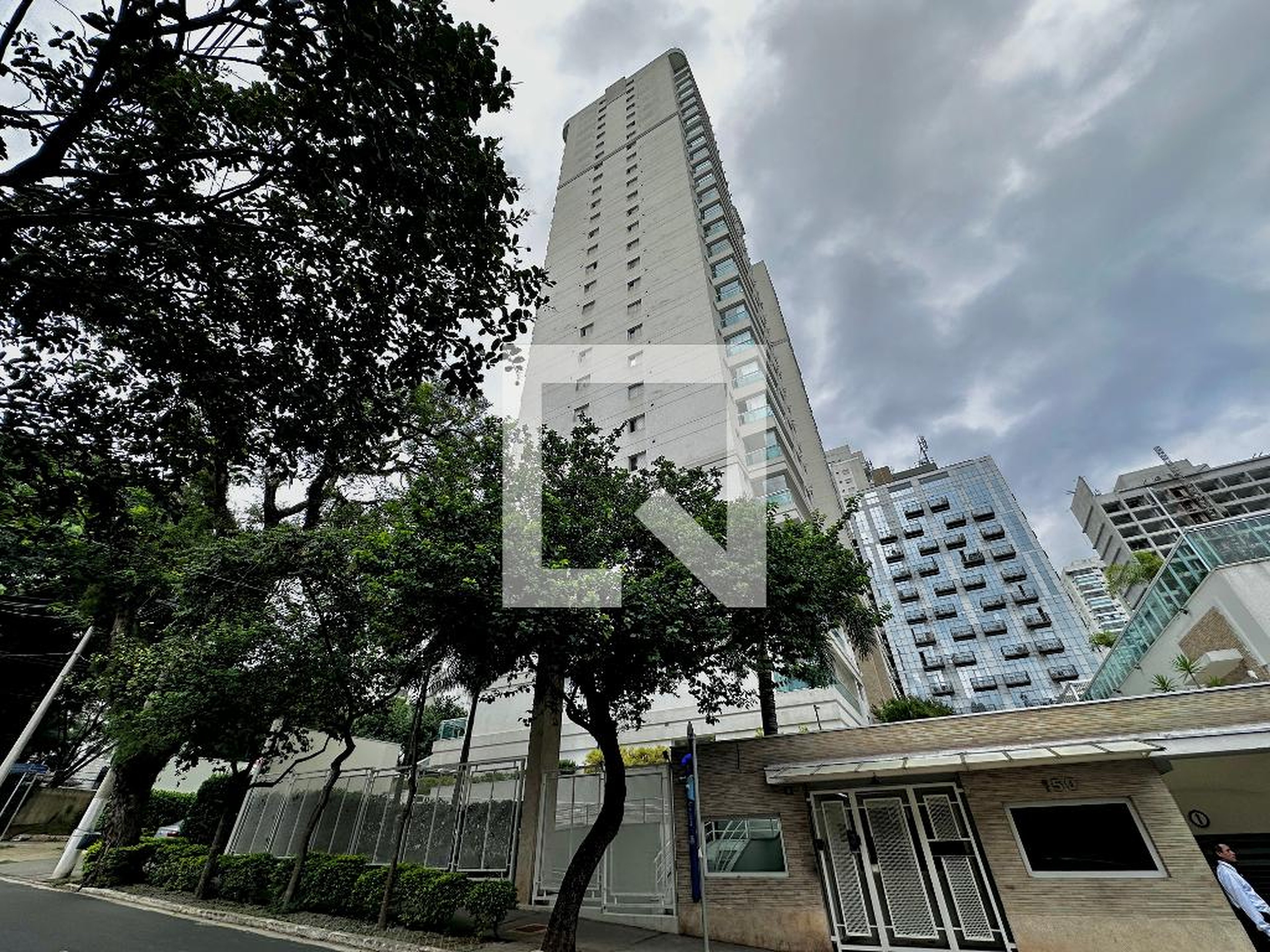 Fachada Condomínio Stark