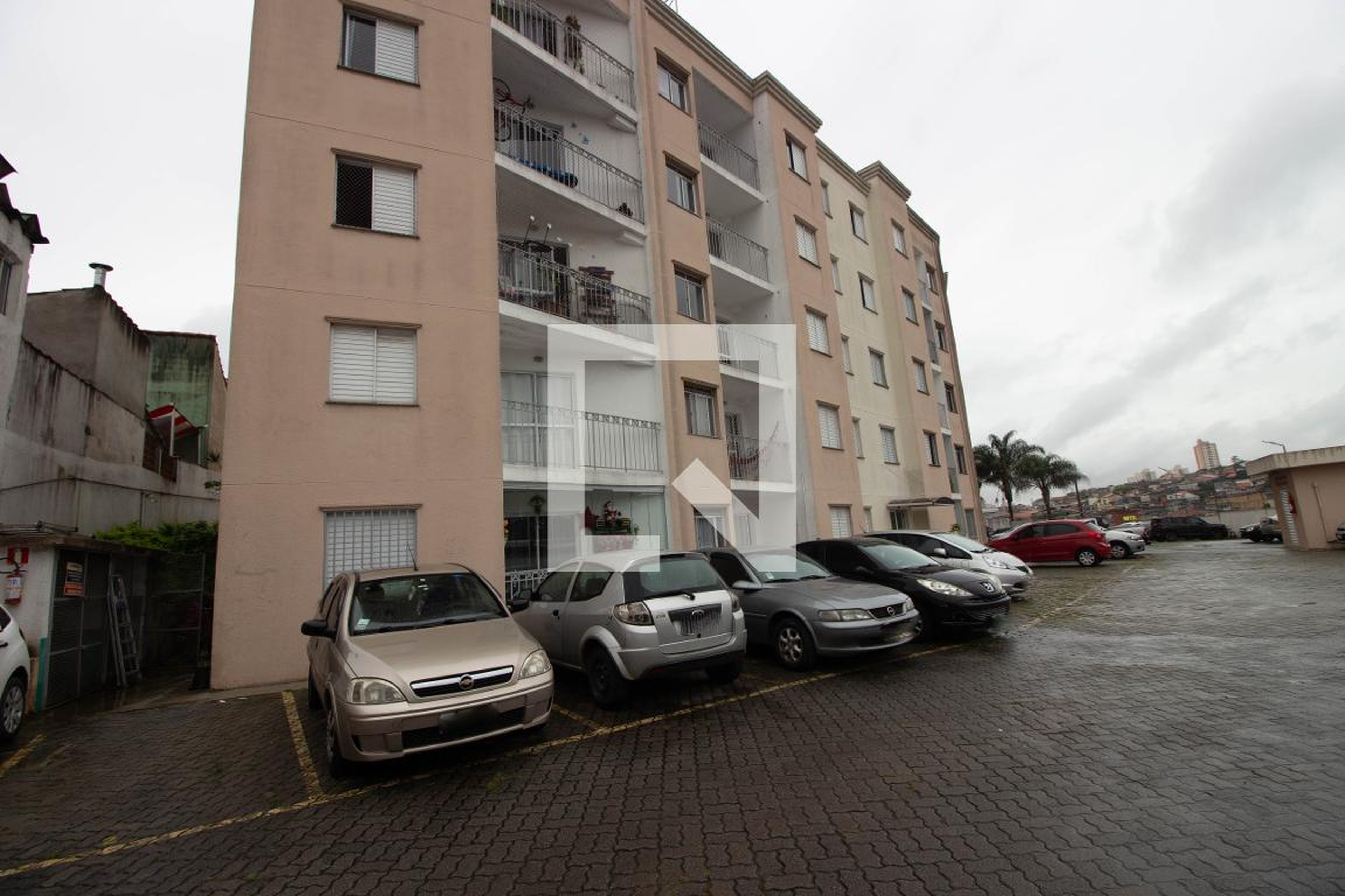 Estacionamento - Residencial Parque do Carmo