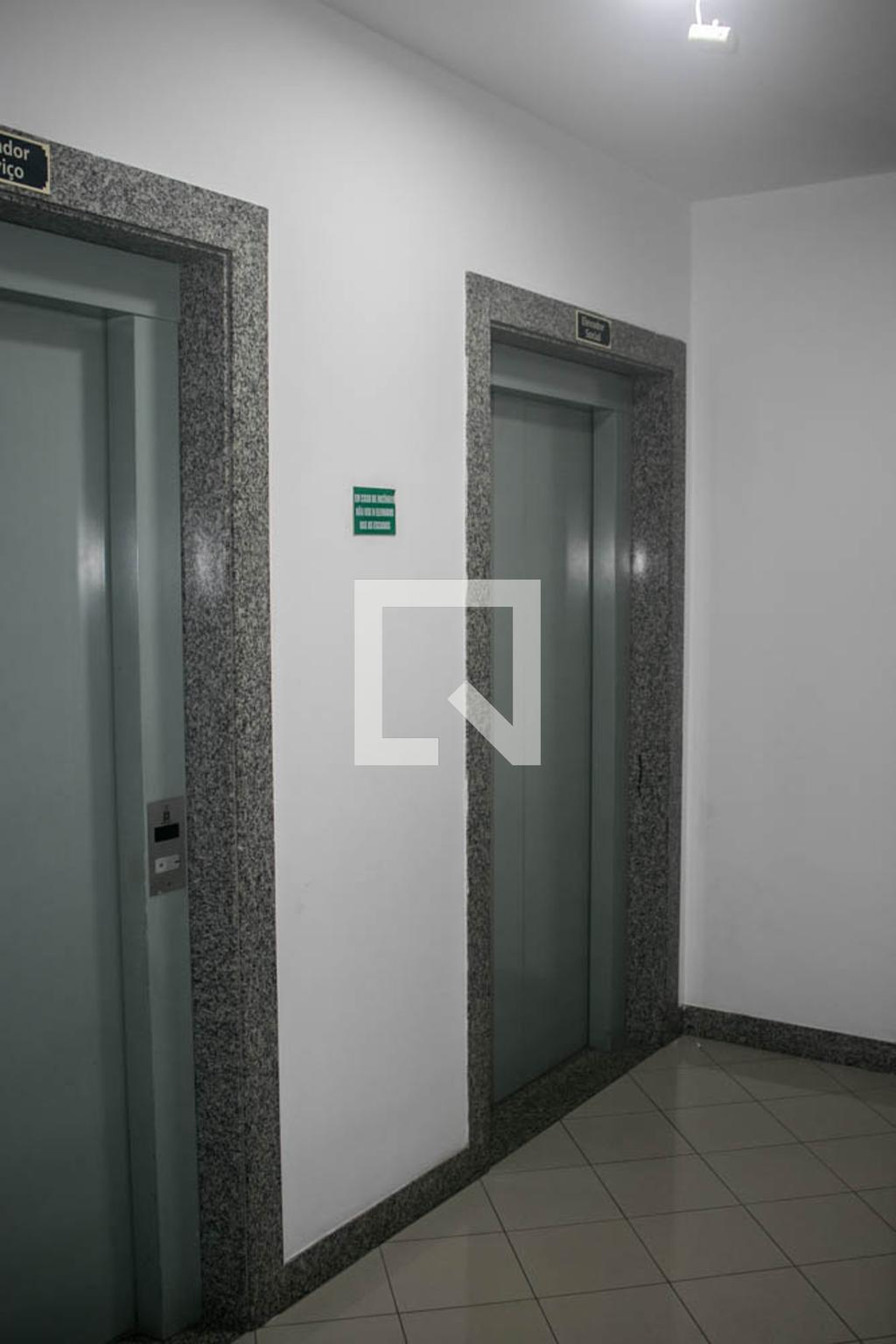 Elevador - Mares do Sul