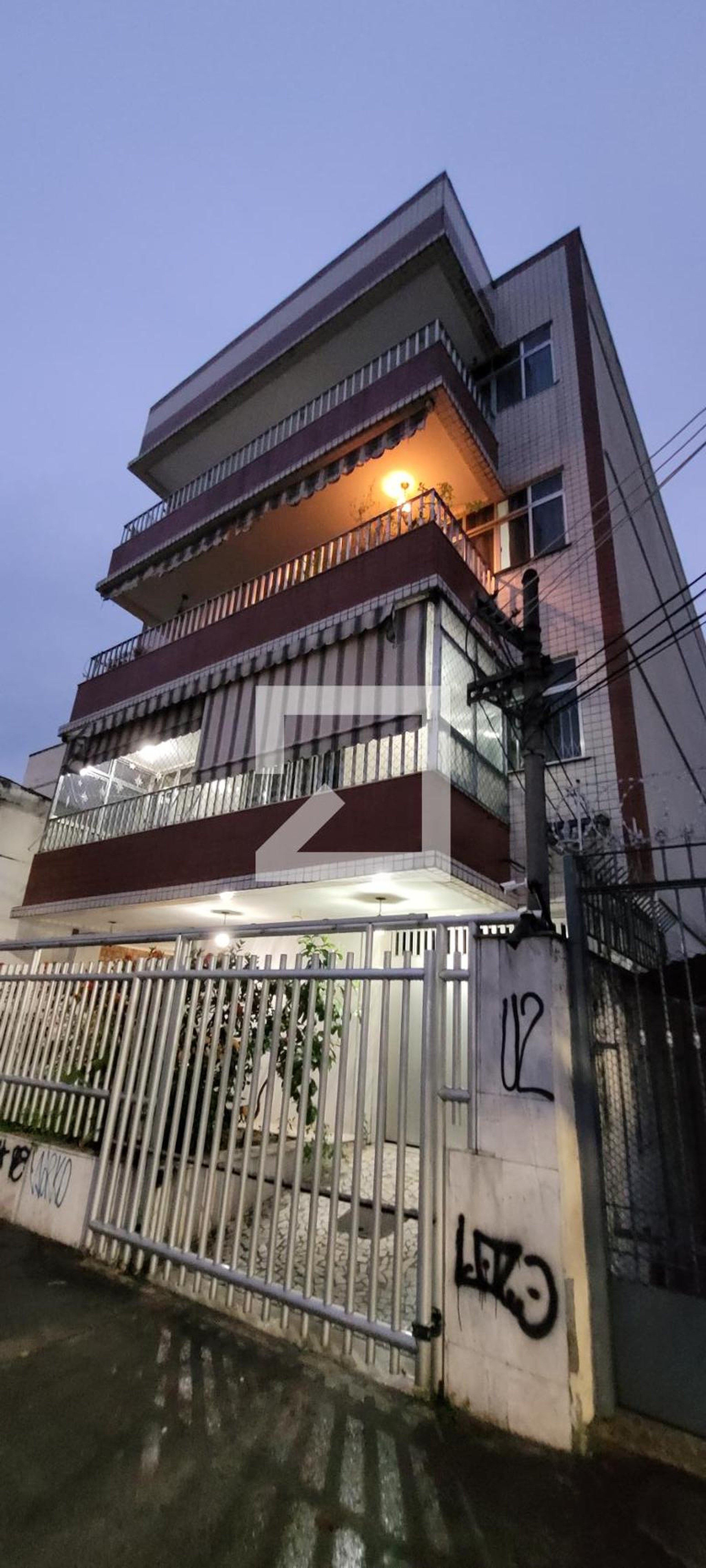 Fachada Condomínio em Rua da Justiça, 23