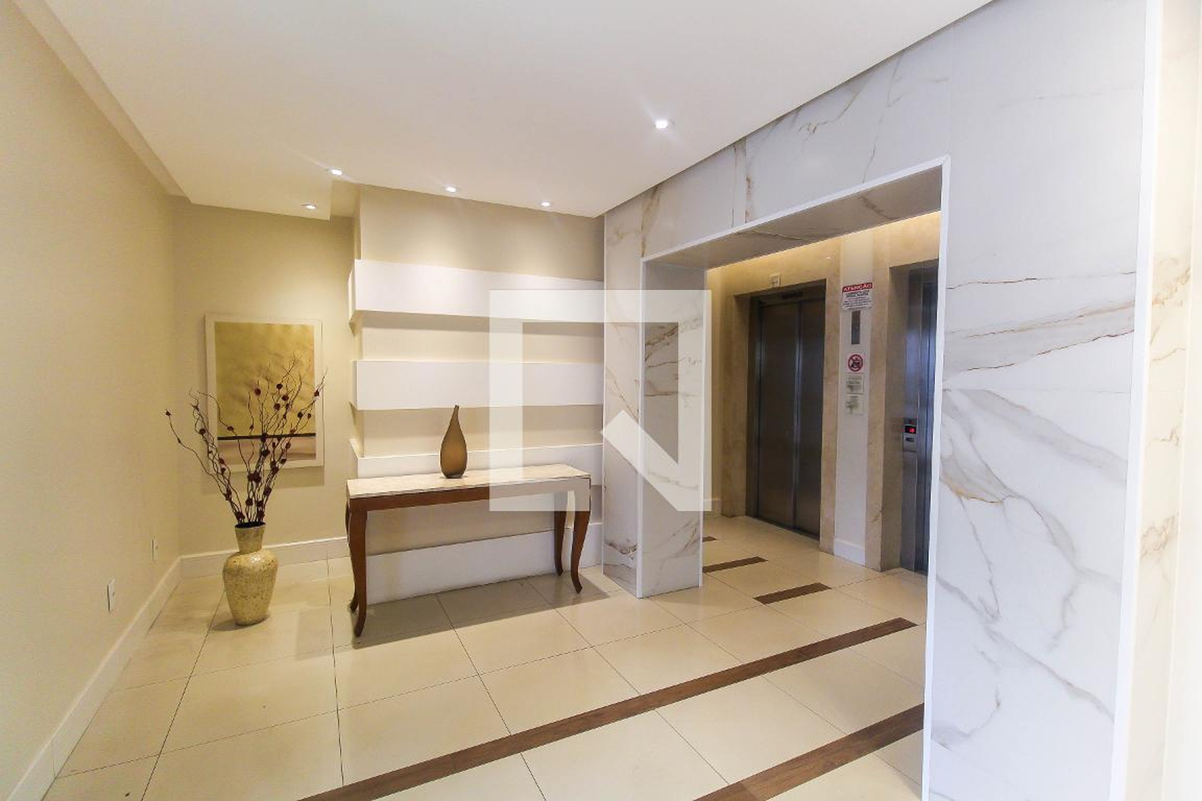 Hall de entrada - Camino Tulipa