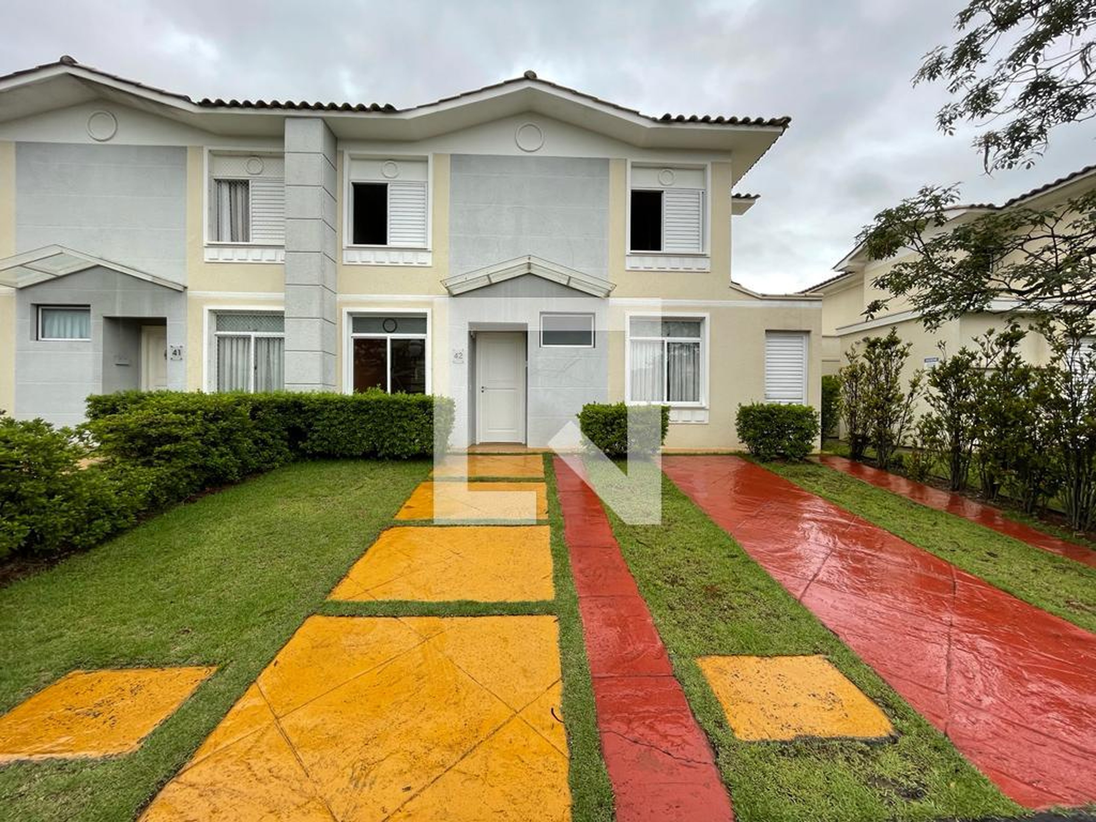 Fachada Condomínio Villagio Maia Verona