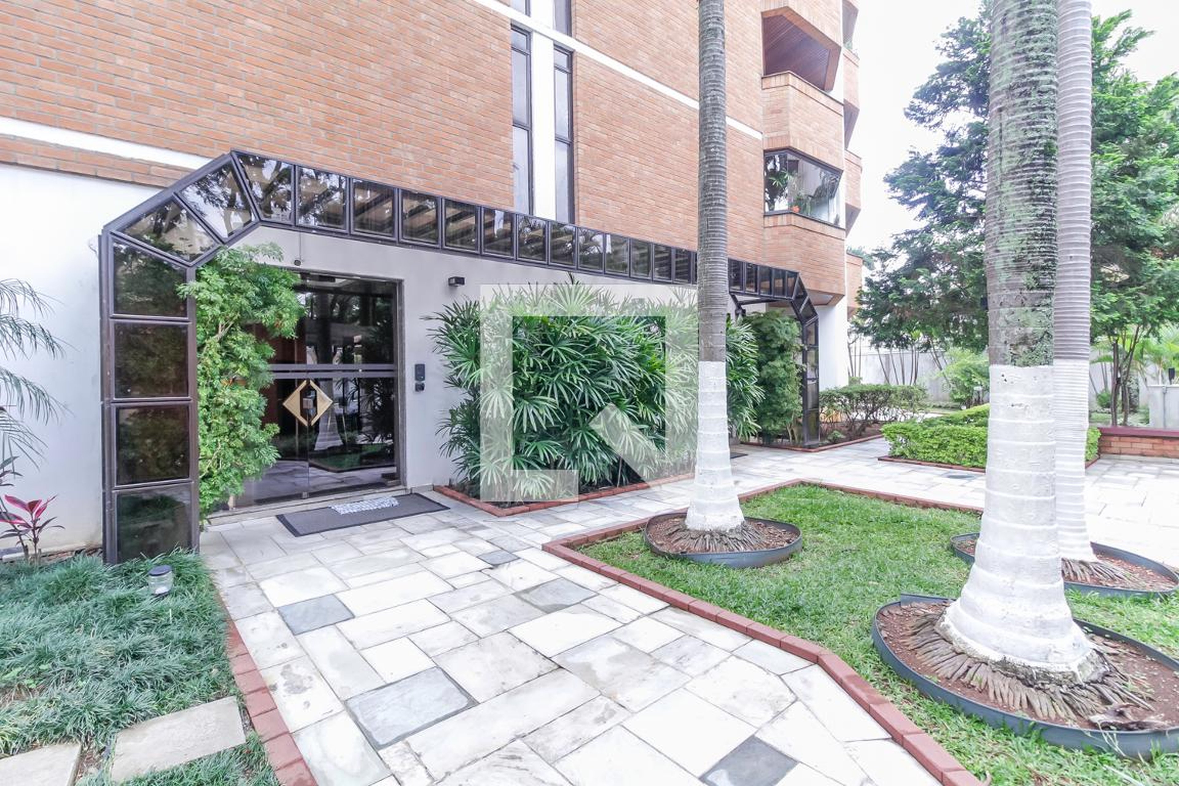 Entrada - Edifício Long Beach