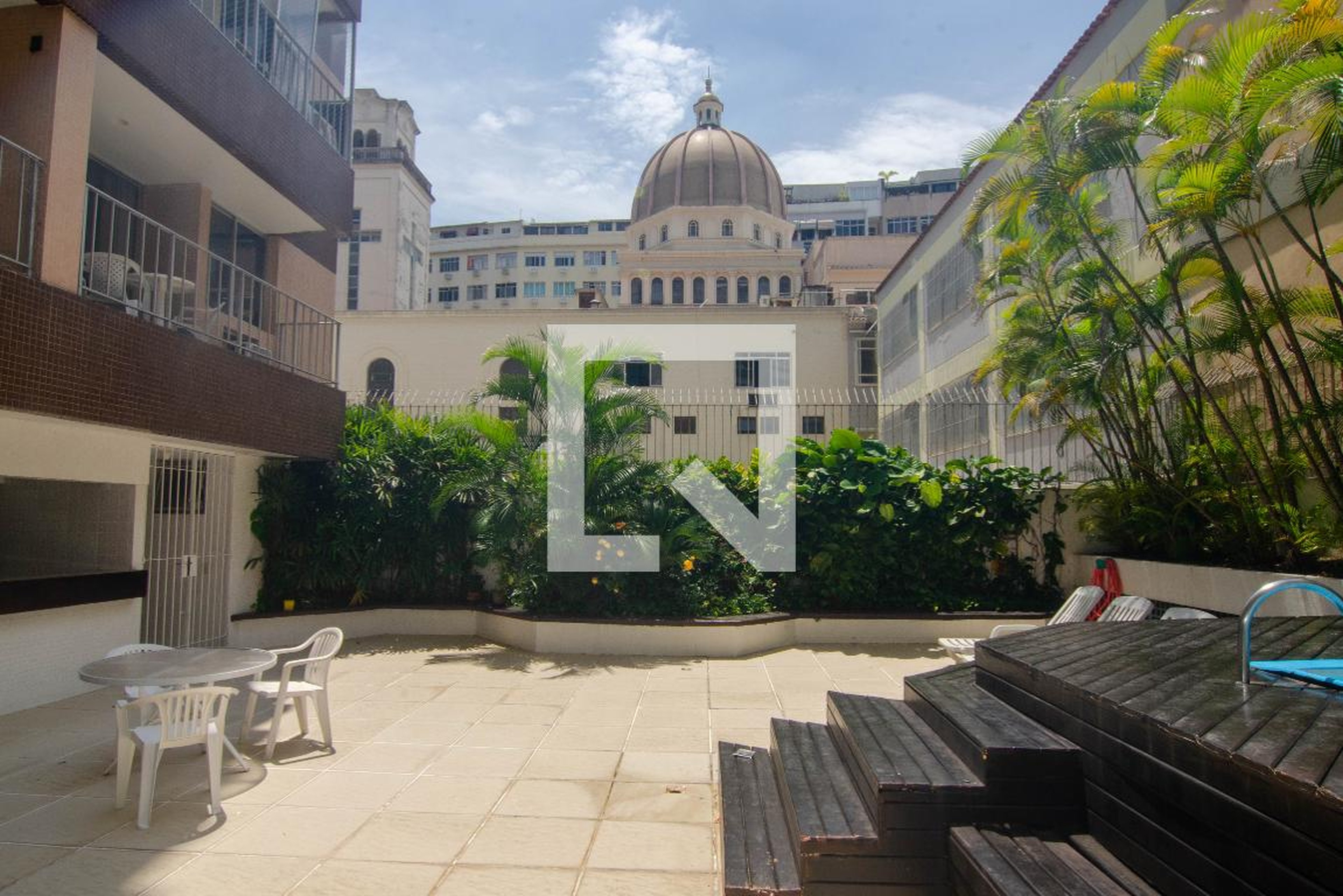 Piscina - Hotel Residencia Saint Paul