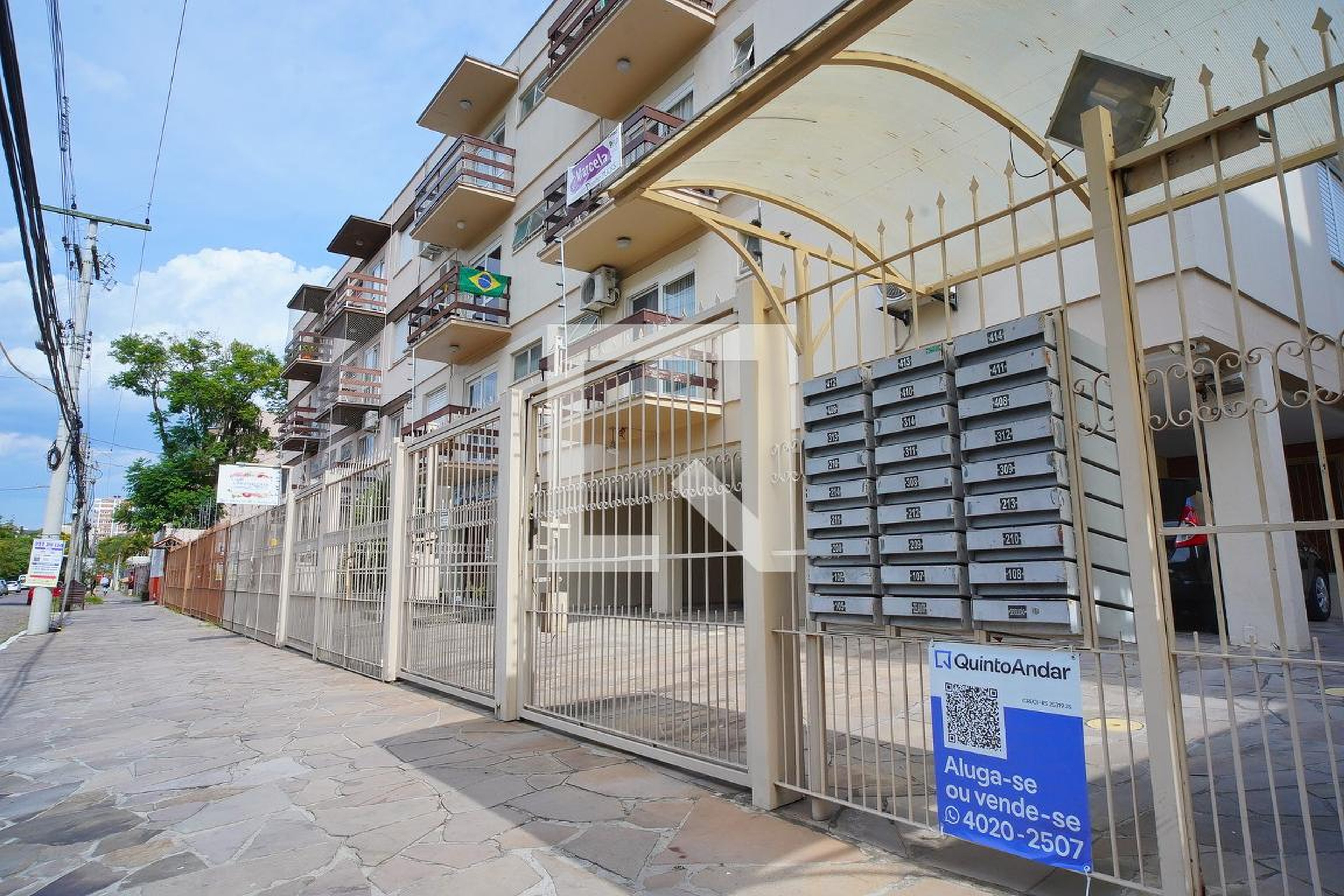 Fachada do Prédio Condomínio em Rua Visconde de Pelotas, 95