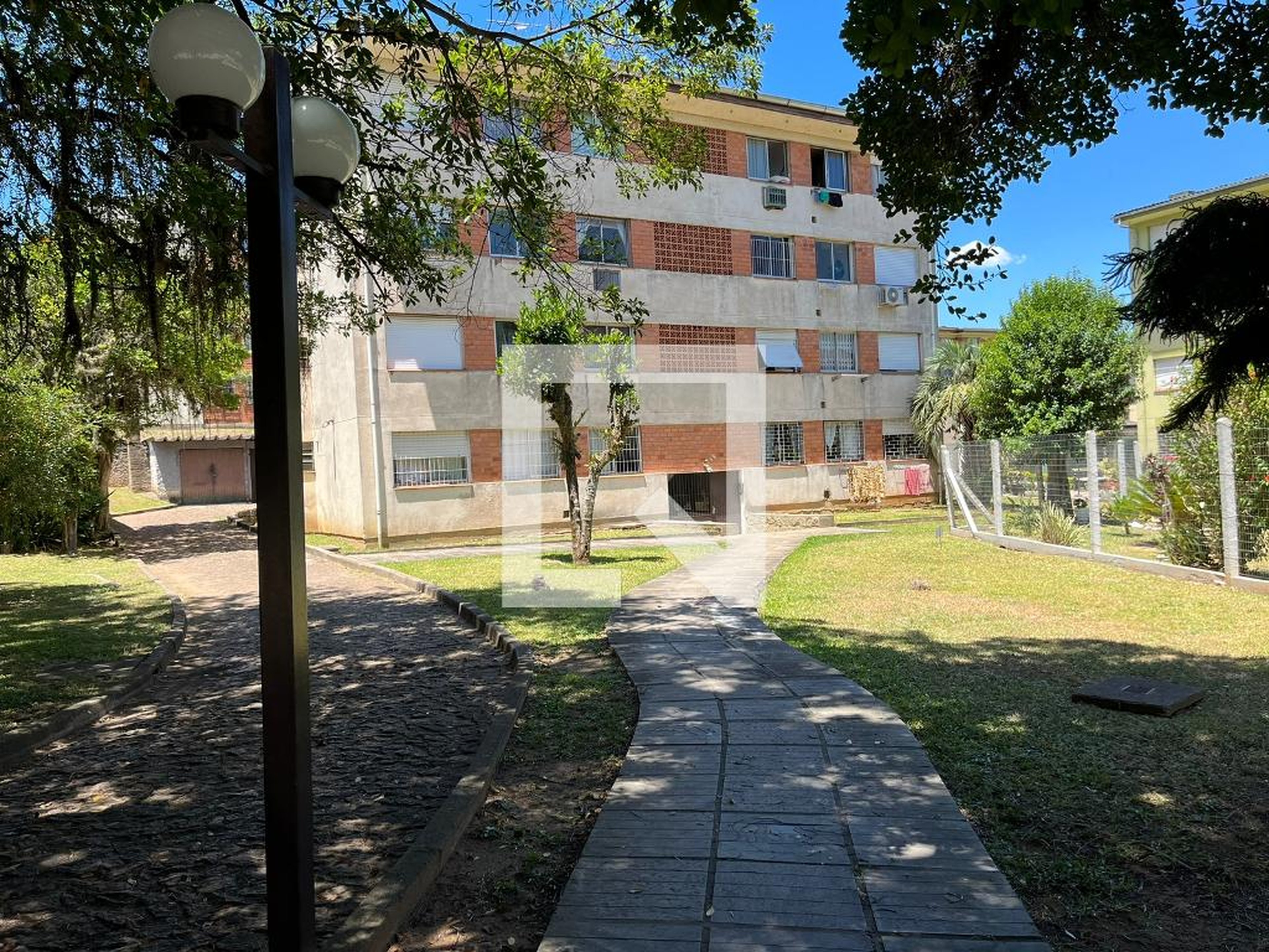 Fachada do Prédio Condomínio em Rua Álvaro Domingues, 85