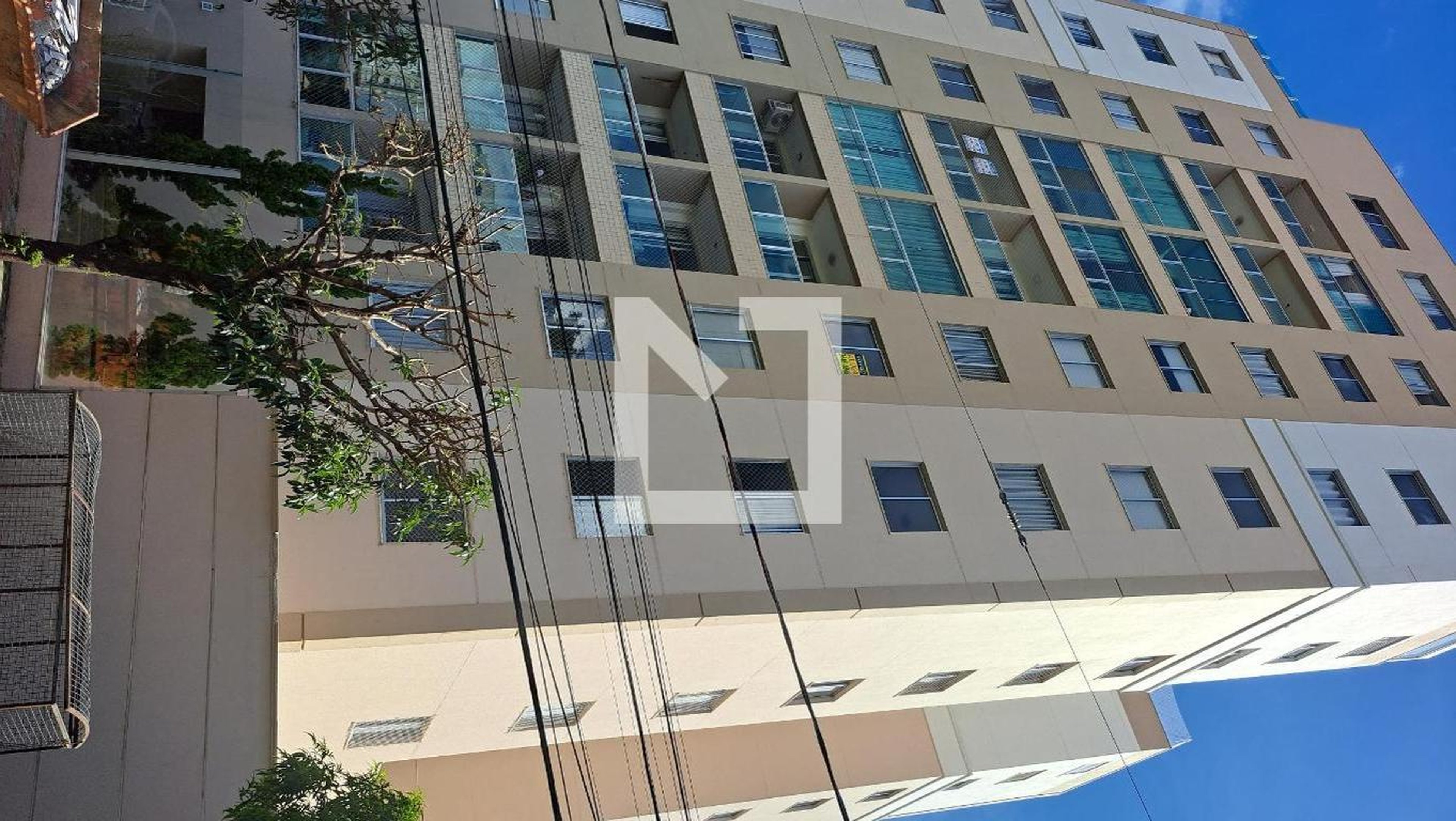 Fachada do Condomínio Condomínio em Rua Gasparino Carvalho Silva, 75