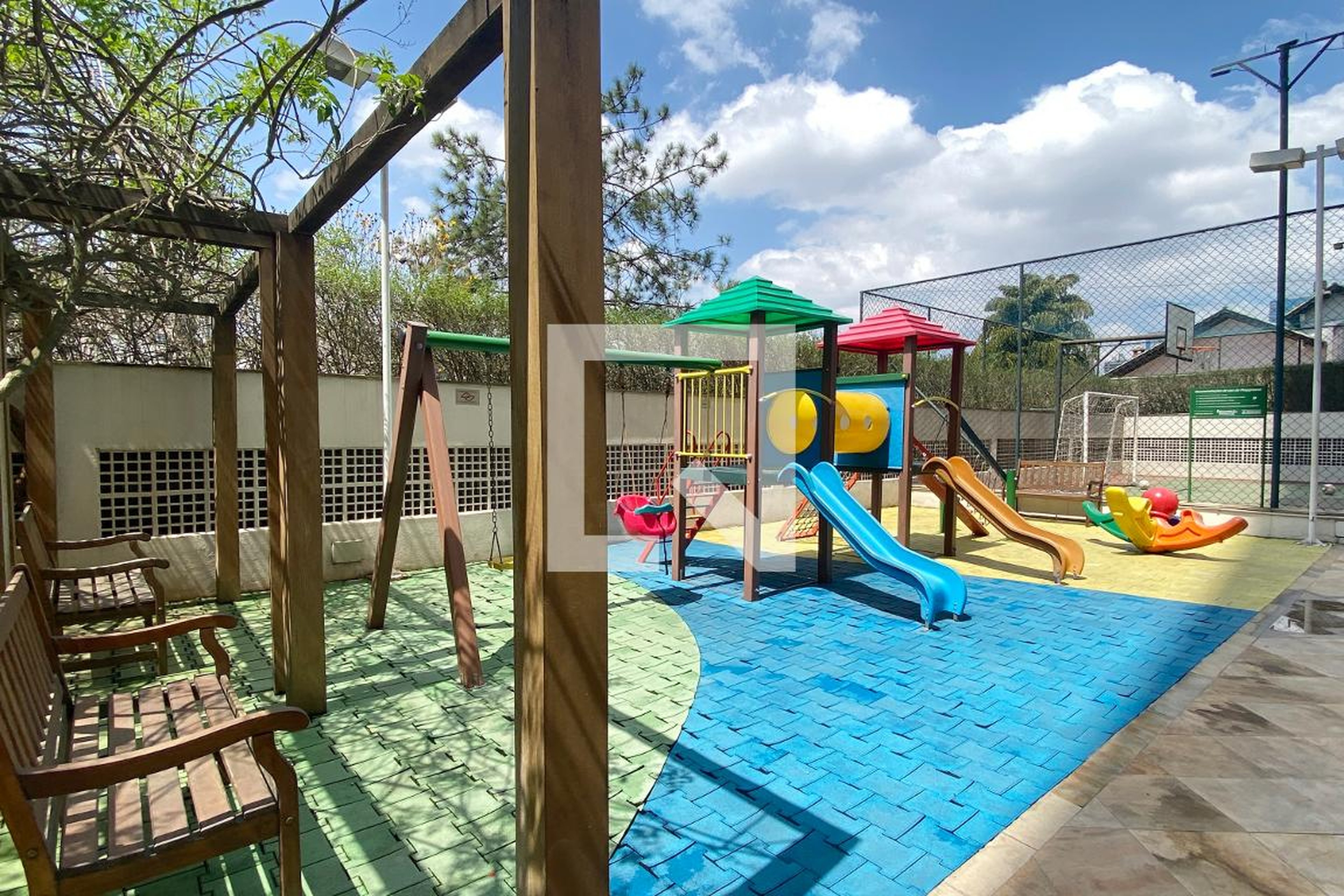 Playground - London Ville