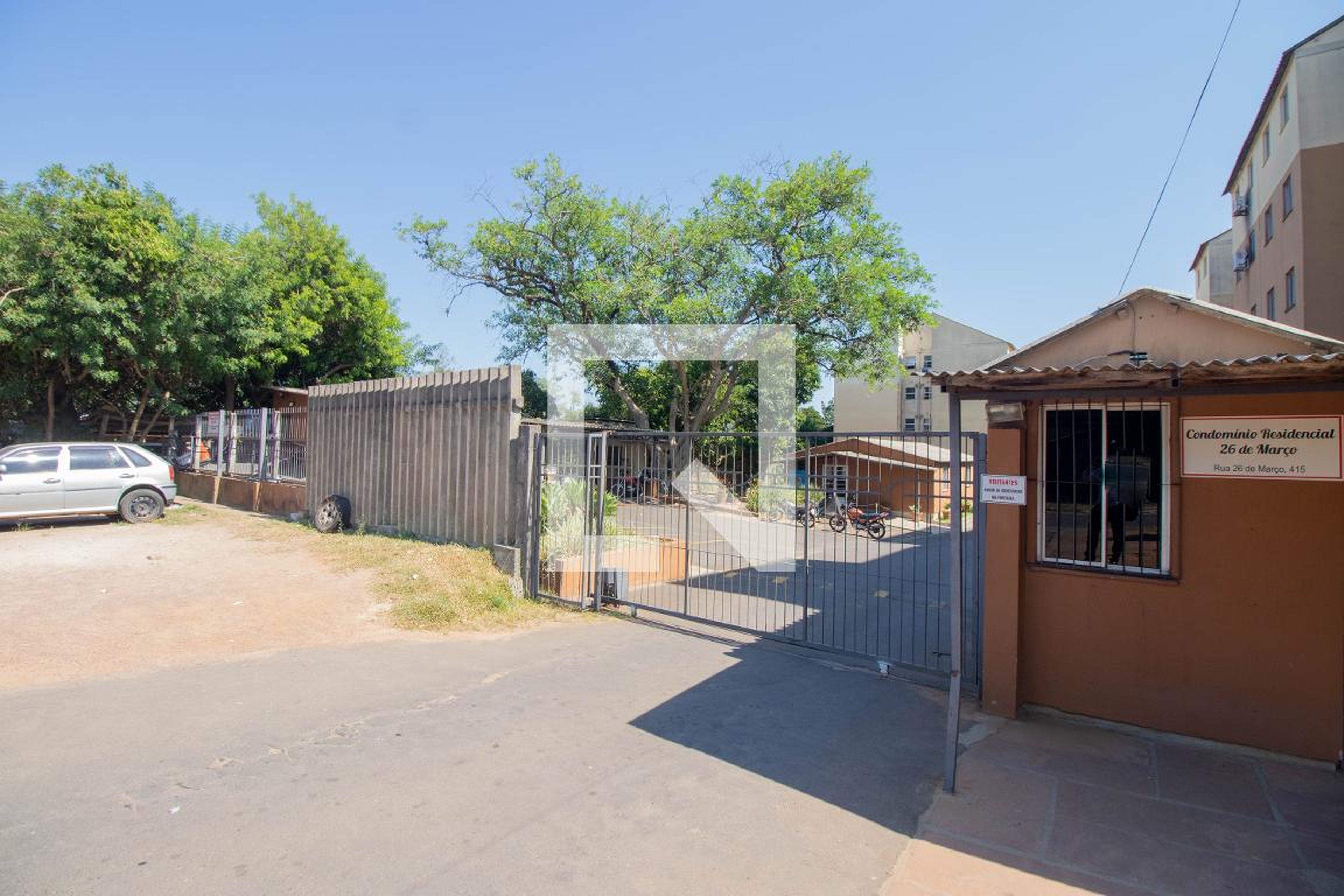 Fachada do Condomínio Edifício Residencial Vinte e Seis de Março