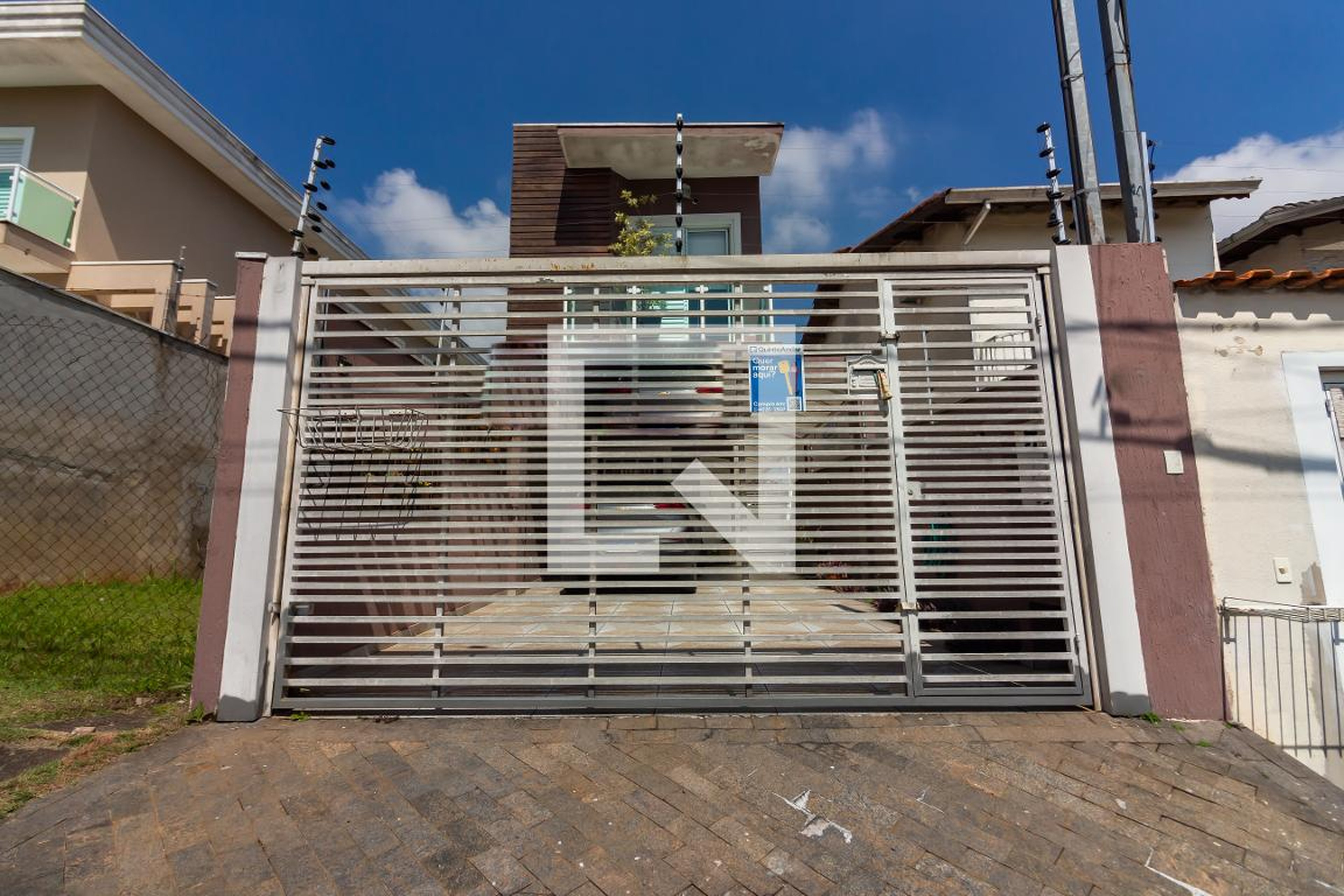 Fachada Condomínio em Alameda dos Jurupis, 125