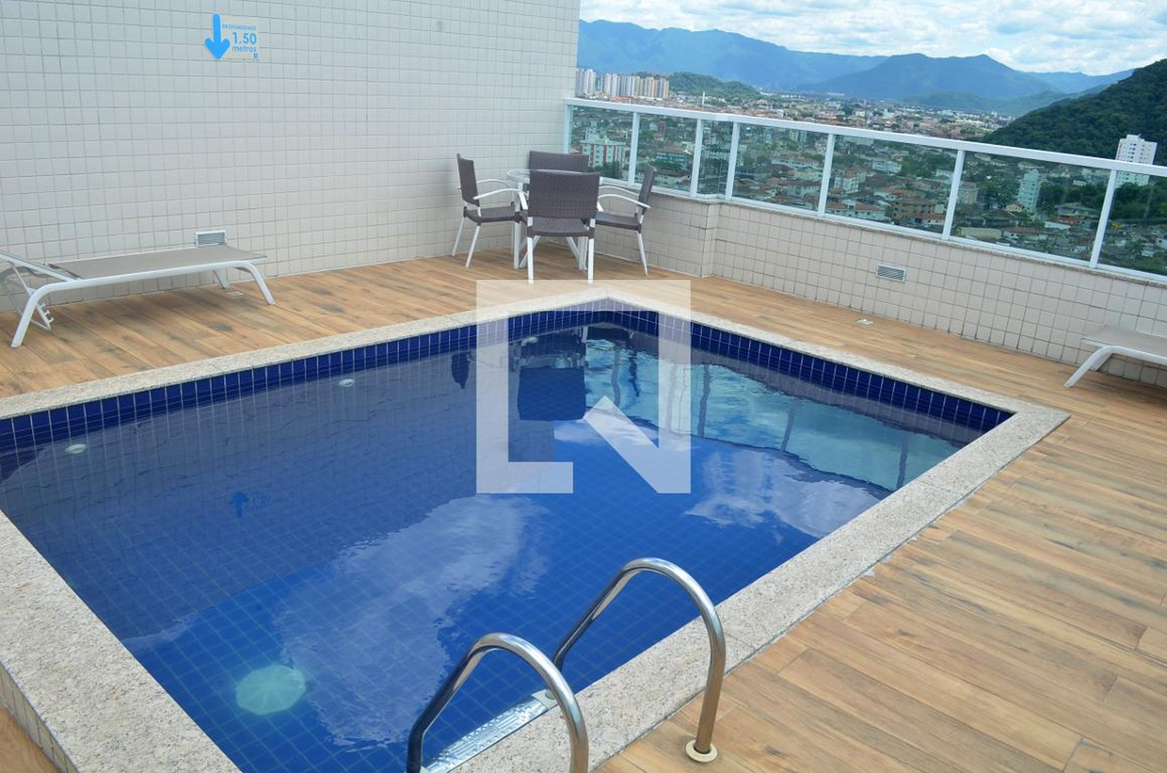Piscina - Luana Dias