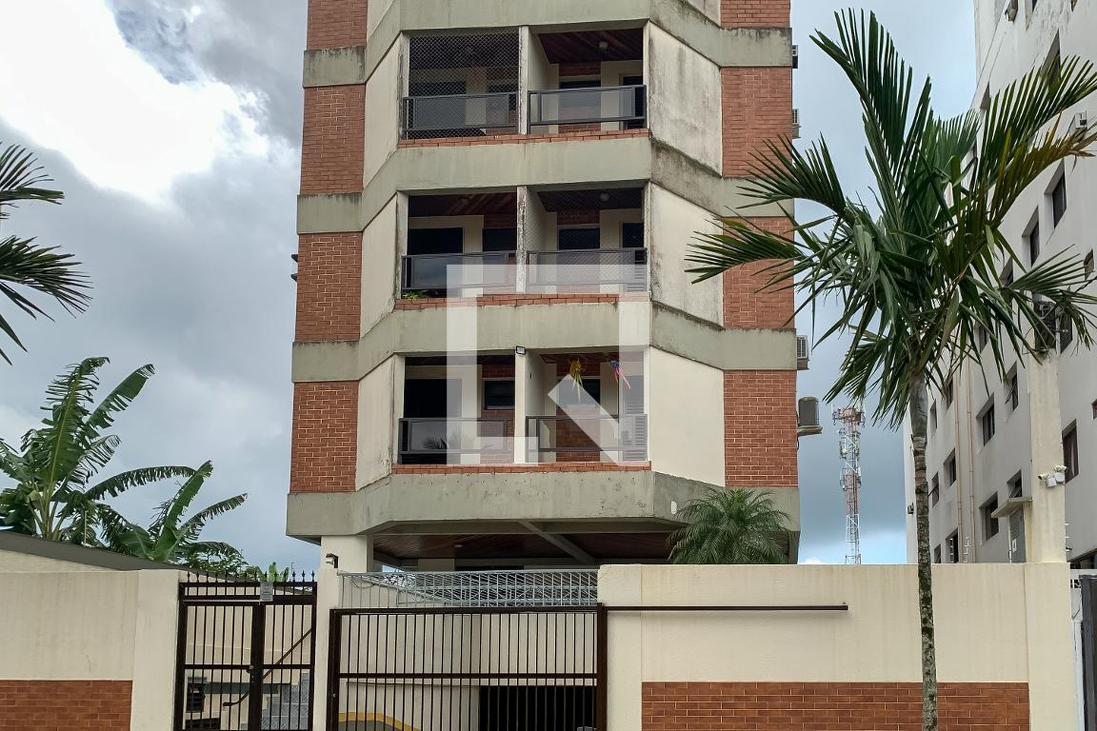 Fachada Condomínio Mirage III