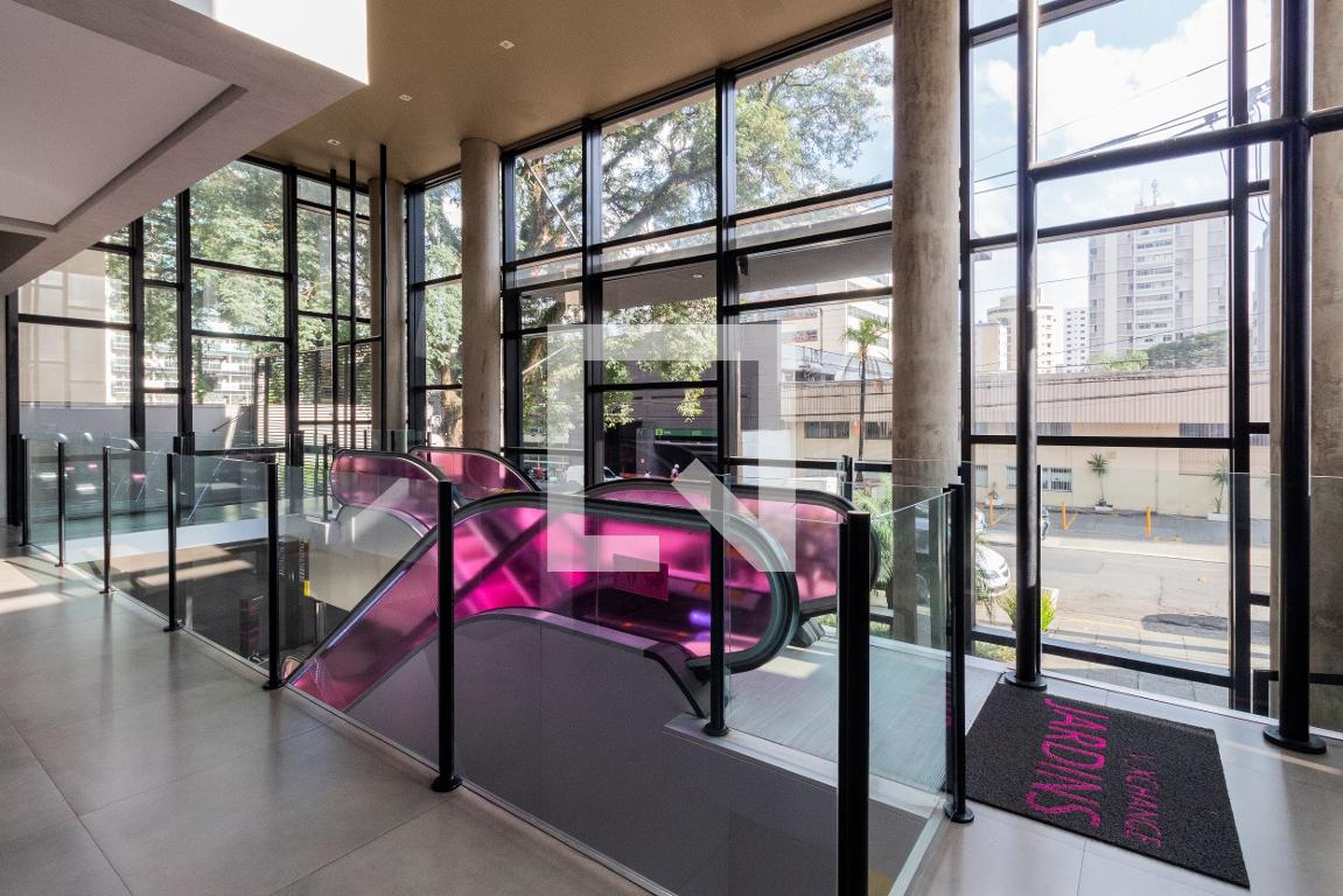 Hall - V Xchange Jardins