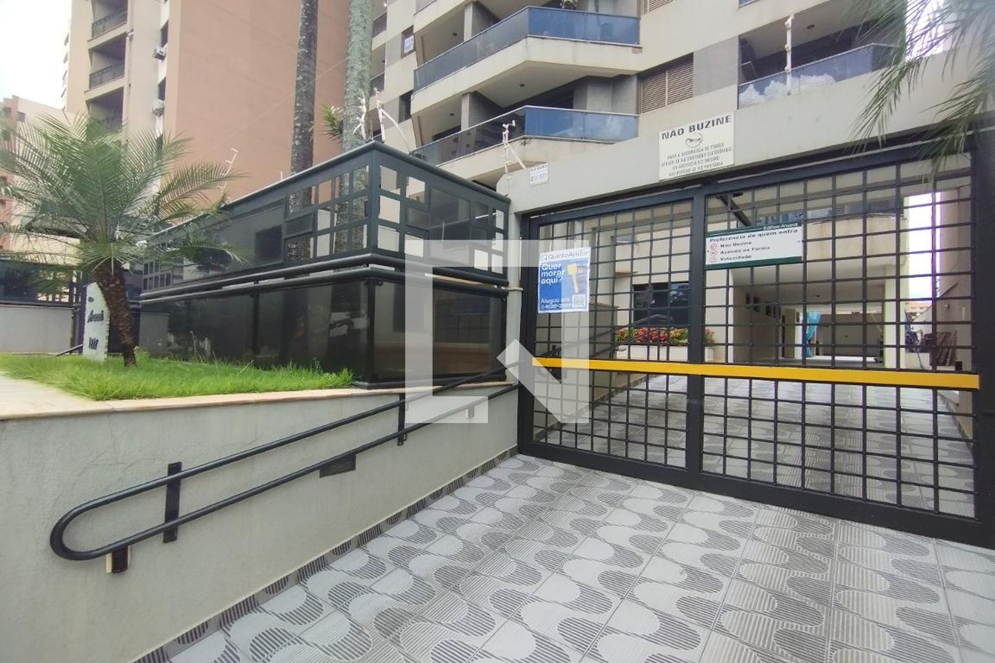 Fachada do Prédio Edificio Aruanã